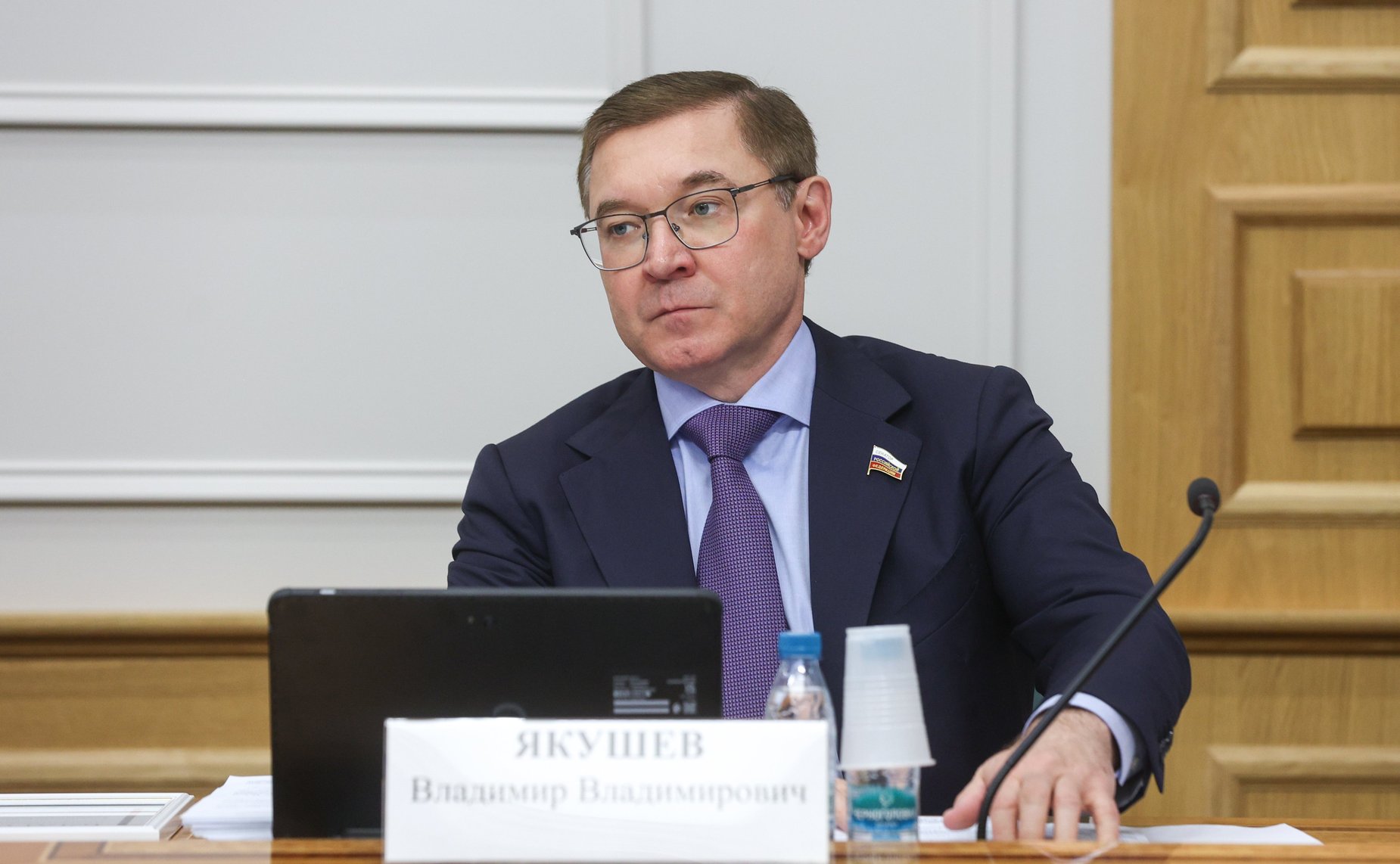 Владимир Якушев