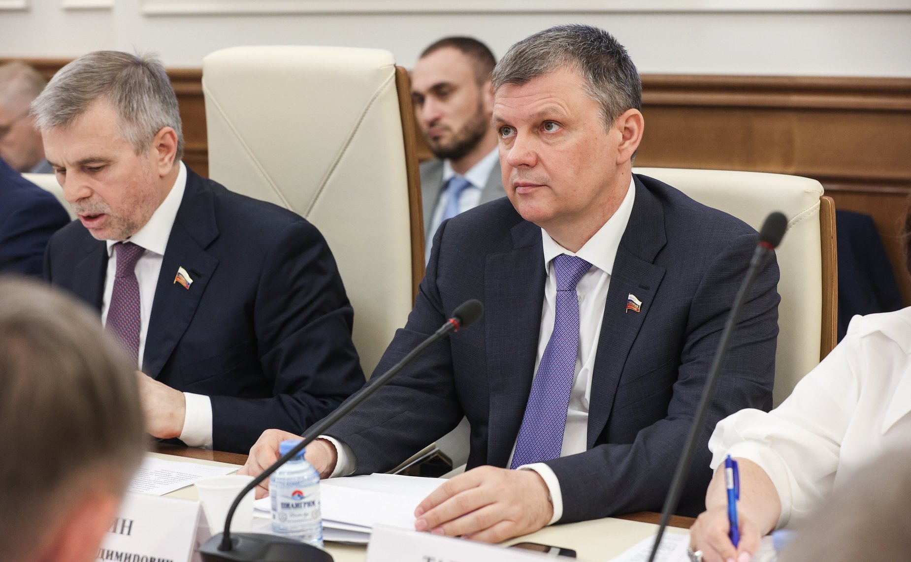 Александр Наролин