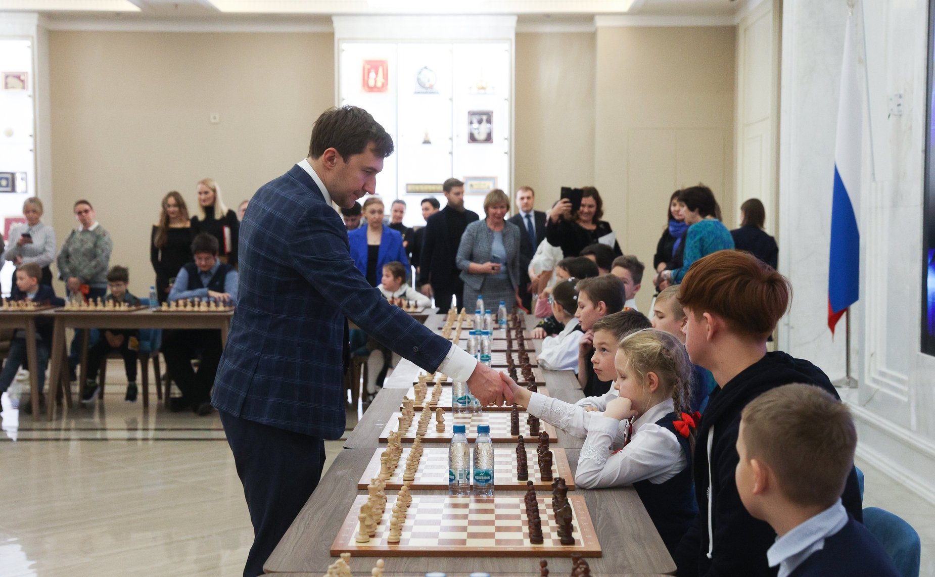 Сергей Карякин выступил на шахматном турнире, посвященном Году семьи