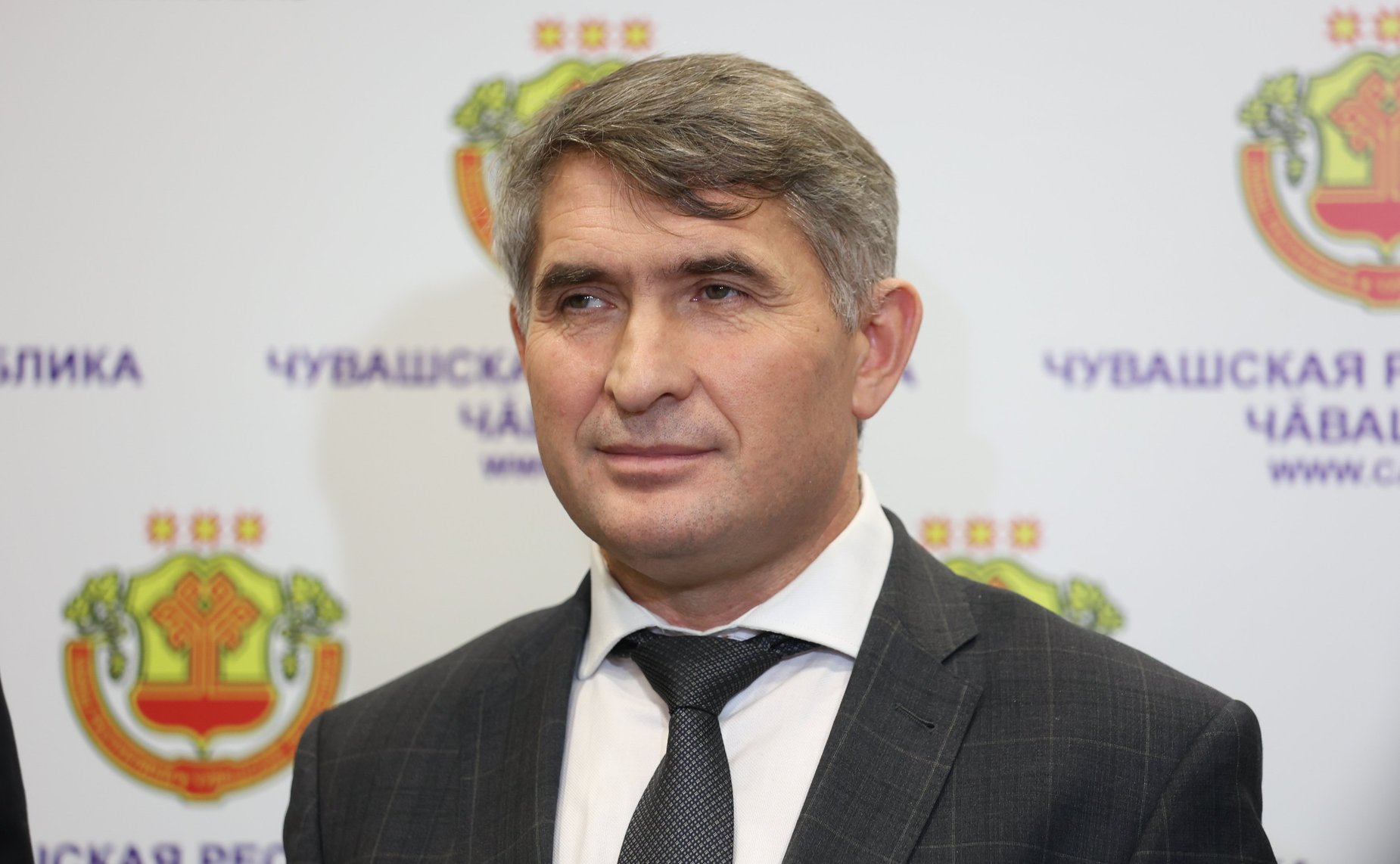 Олег Николаев