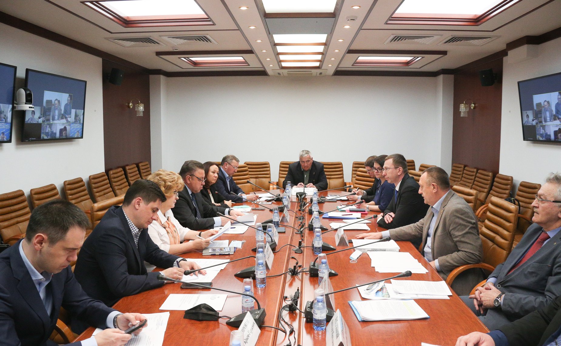 Расширенное совещание Комитета СФ по Регламенту и организацией парламентской деятельности