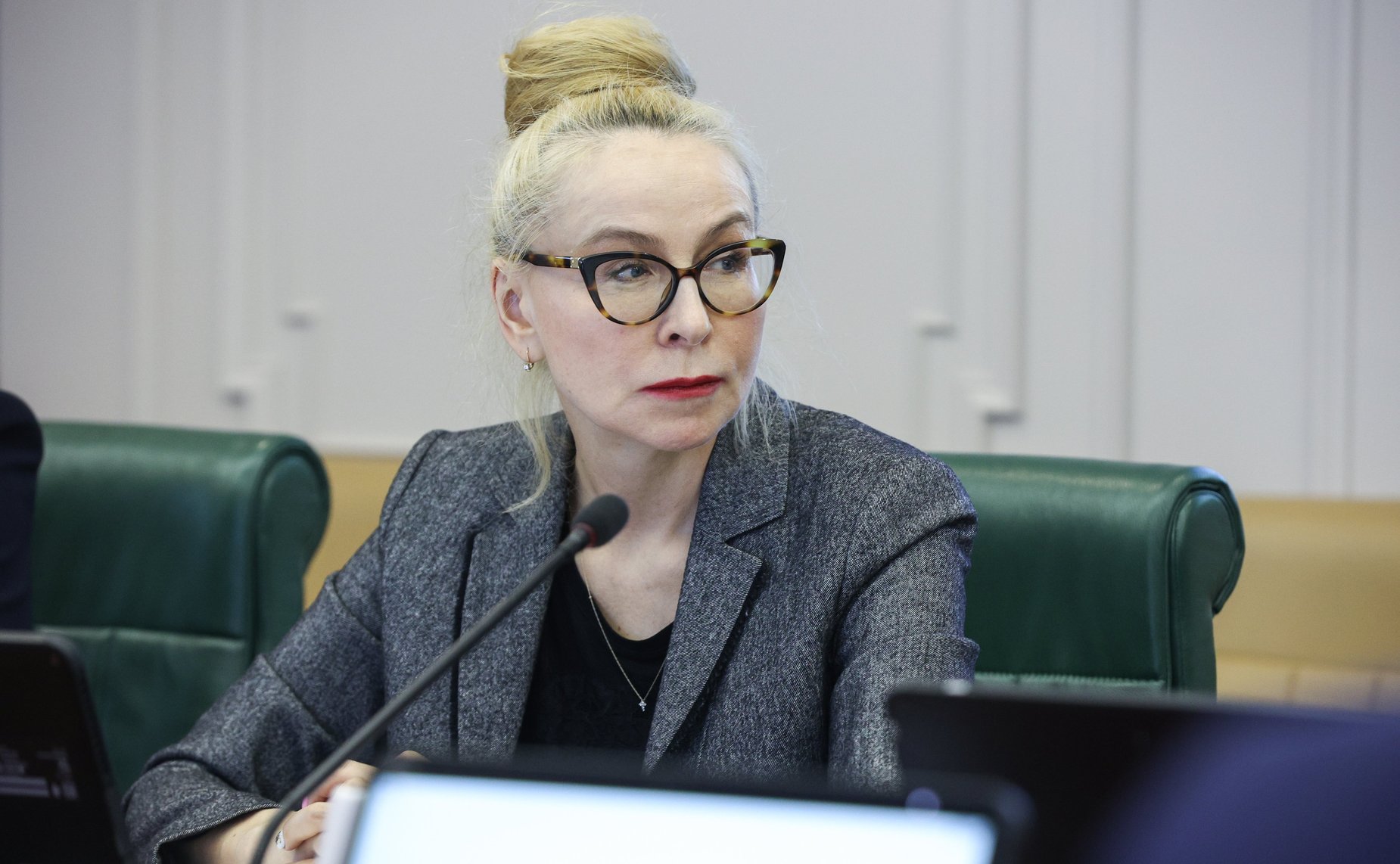 Круглый стол Комитета СФ по конституционному законодательству и государственному строительству «Особенности правового регулирования нотариальной деятельности: практические вопросы»