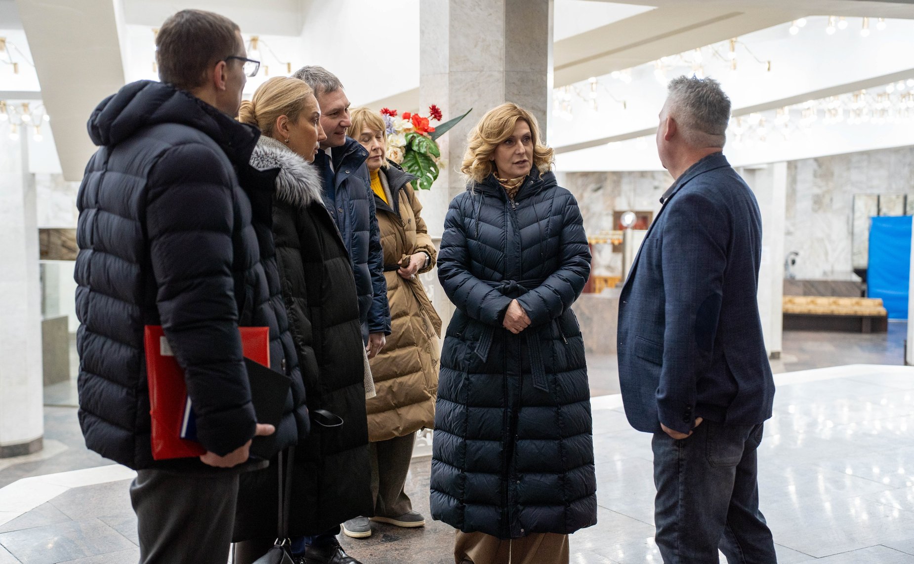 Сенаторы посетили творческо-производственный кластер «Сигнальная» и ознакомились с проектом «ОзаряйЕАО»