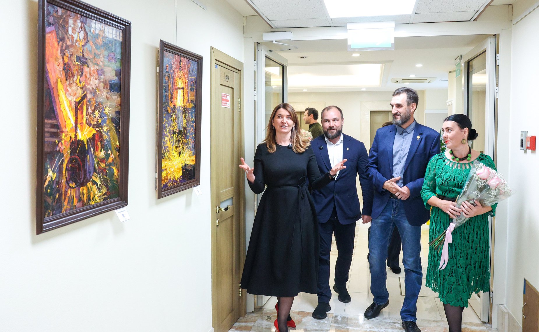 Открытие в Совете Федерации выставки индустриальных пейзажей, посвященной Дню машиностроителя