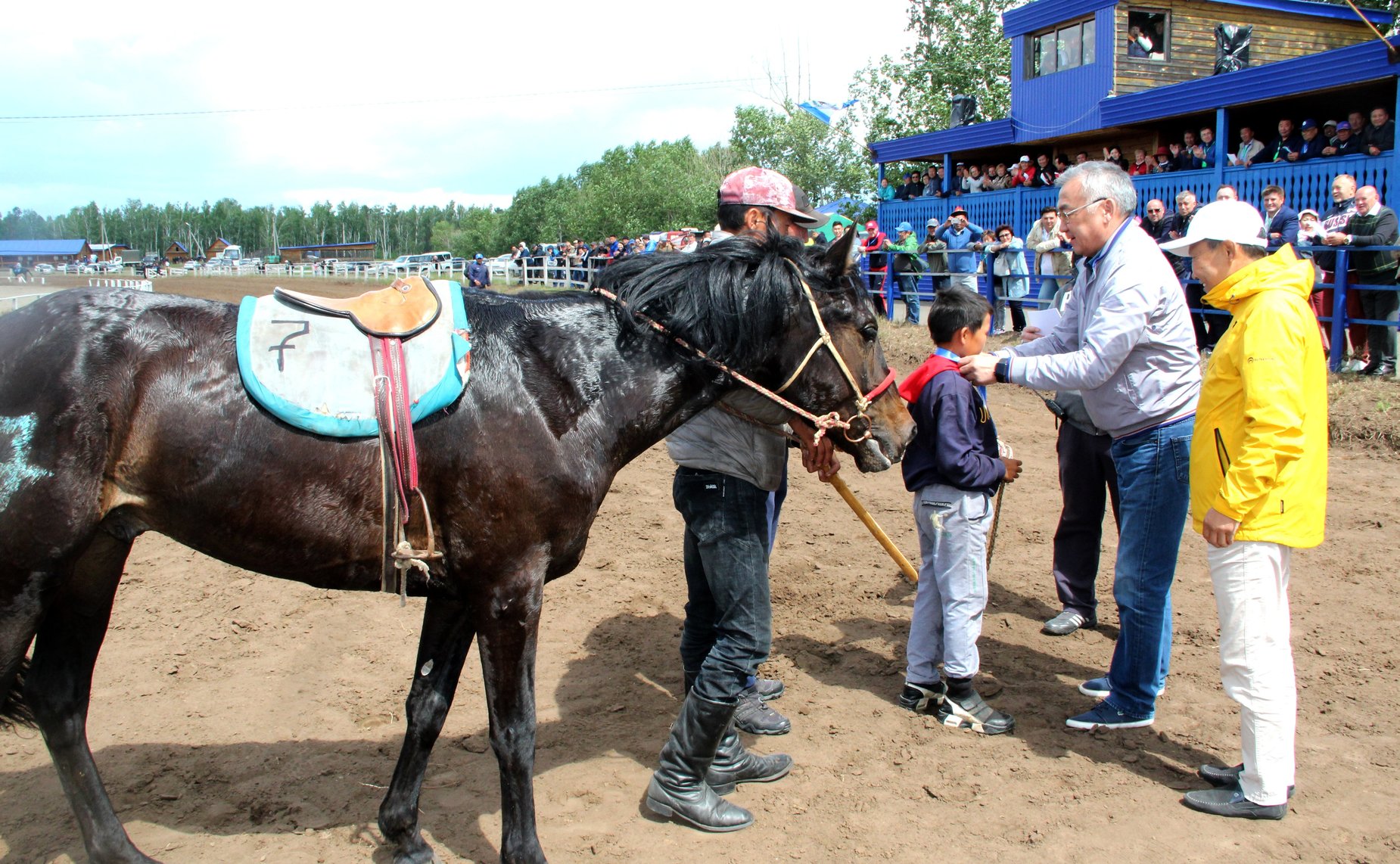 Баир Жамсуев принял участие в XIII Международном бурятском национальном фестивале «Алтаргана»