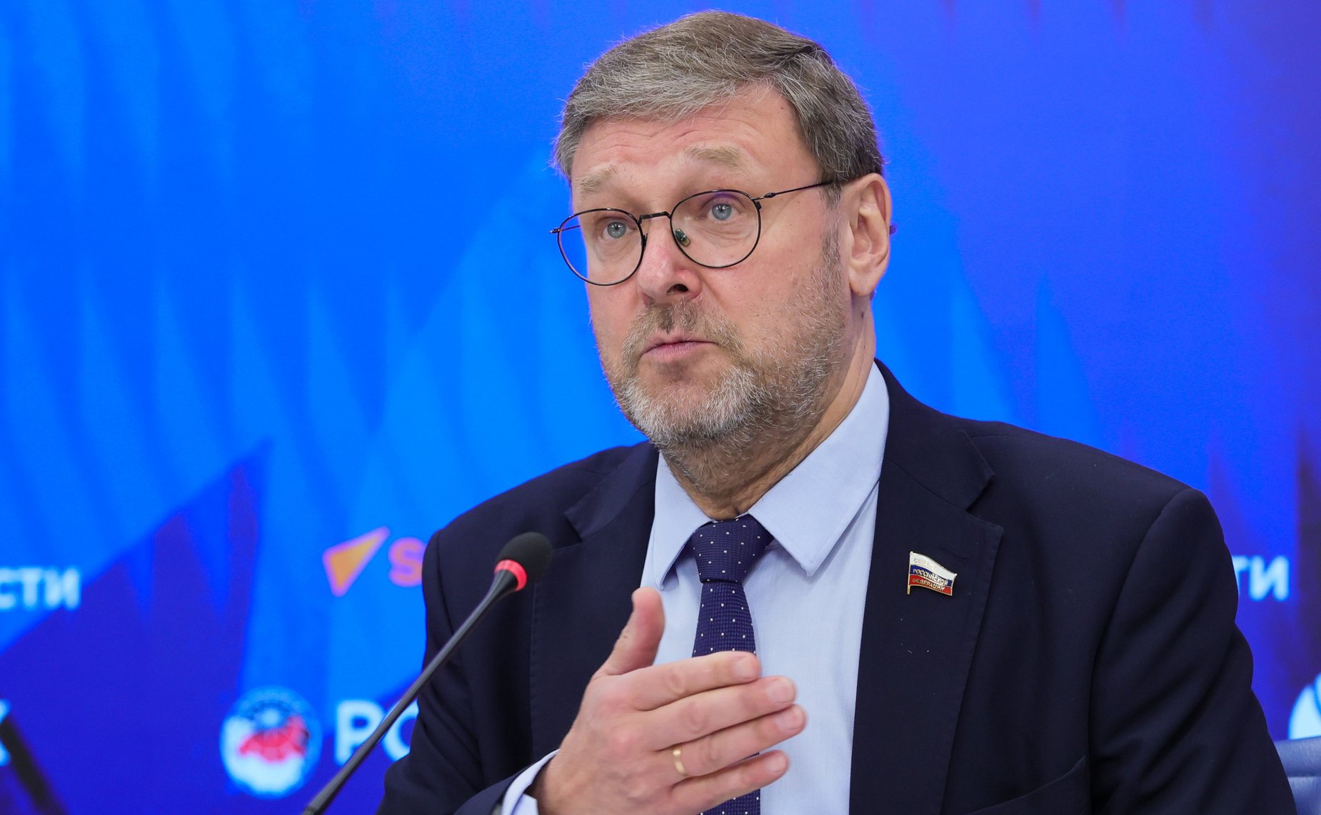 В ММПЦ «Россия сегодня» состоялся брифинг заместителя Председателя Совета Федерации Константина Косачева об итогах участия российской парламентской делегации в 152-й Ассамблее Межпарламентского союза