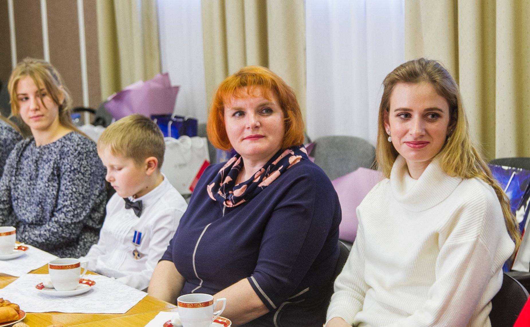 В рамках Всероссийского гражданско-патриотического проекта «Дети-герои», реализуемого Советом Федерации Федерального Собрания Российской Федерации, в 2022 году памятной медалью Совета Федерации «За проявленное мужество» награждены 4 юных омича