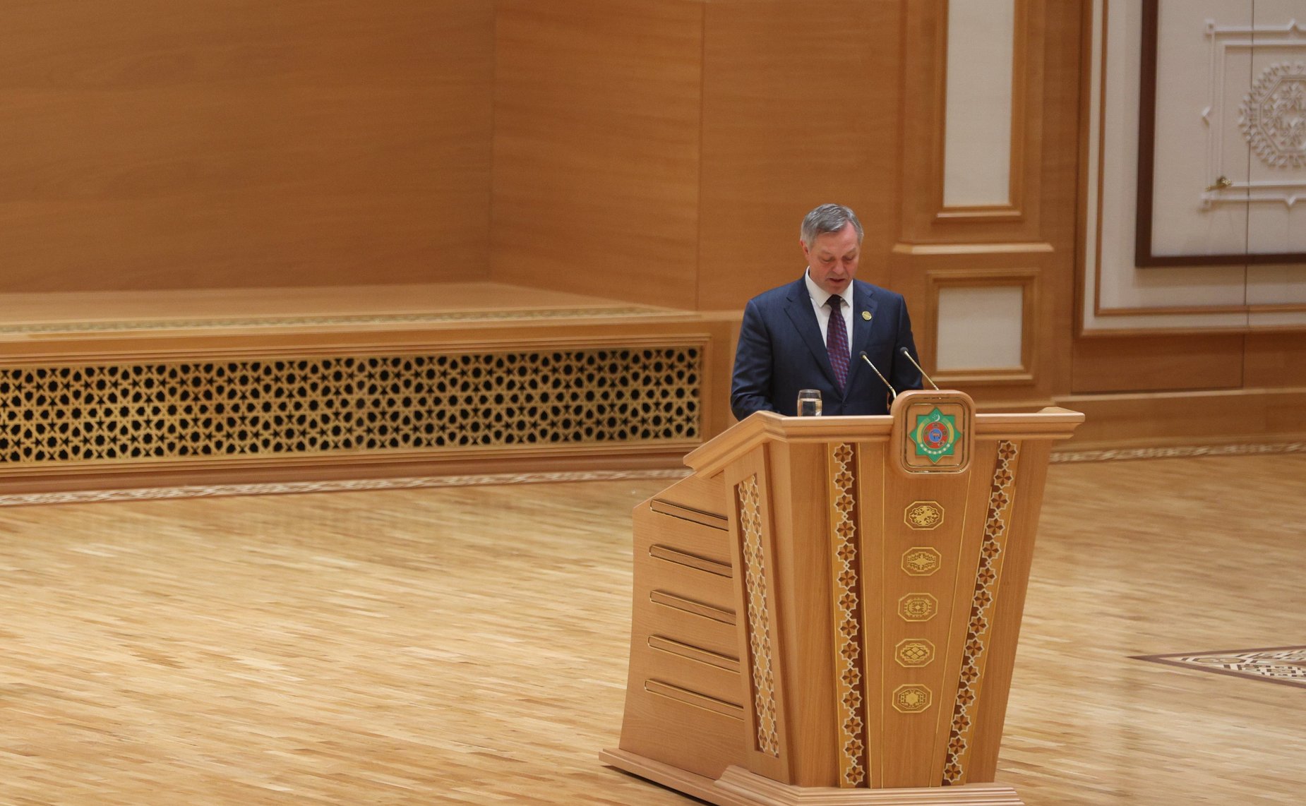 Церемония награждения орденами и медалями