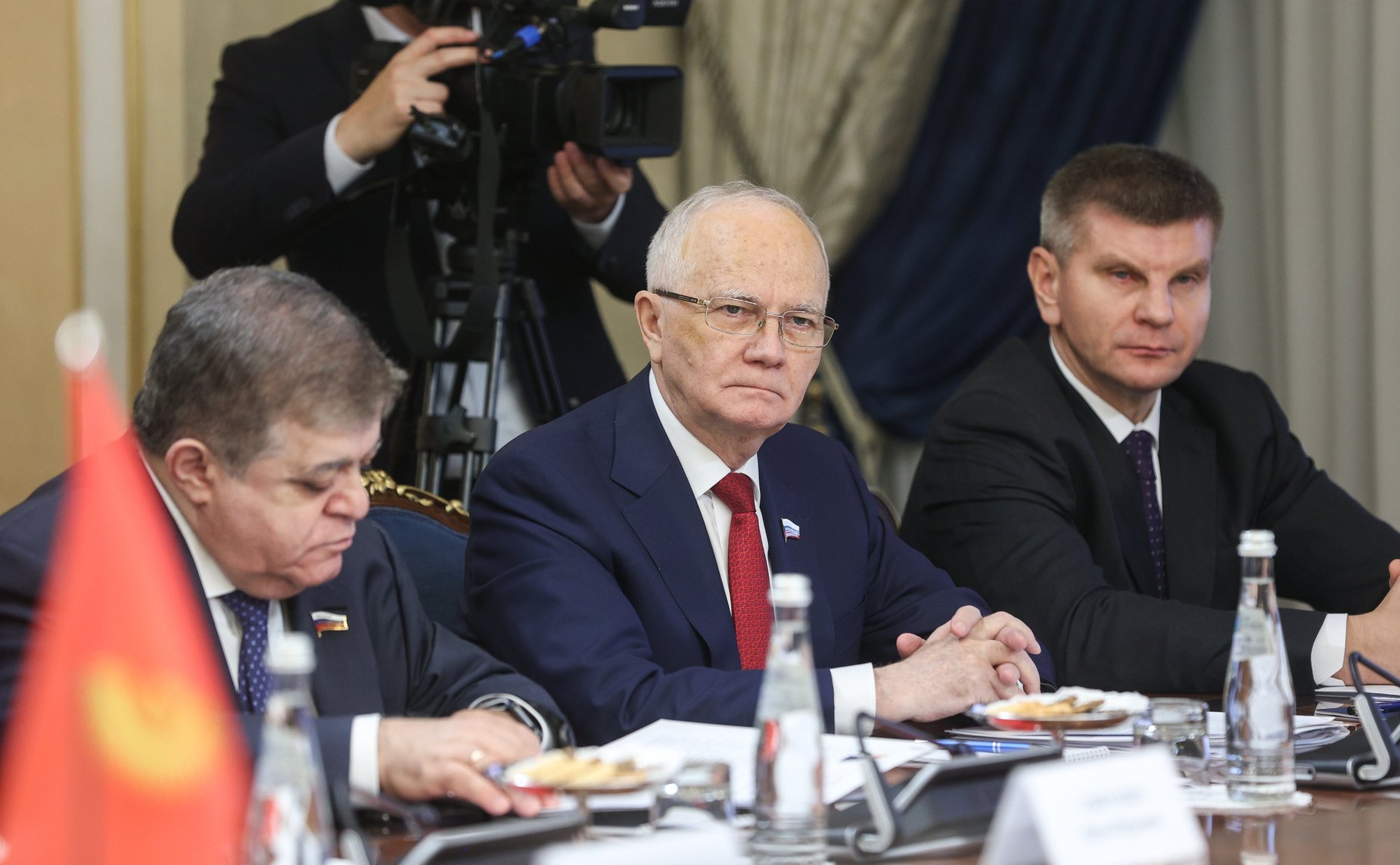 Валентина Матвиенко встретилась с Председателем Жогорку Кенеша Киргизской Республики Нурланбеком Шакиевым