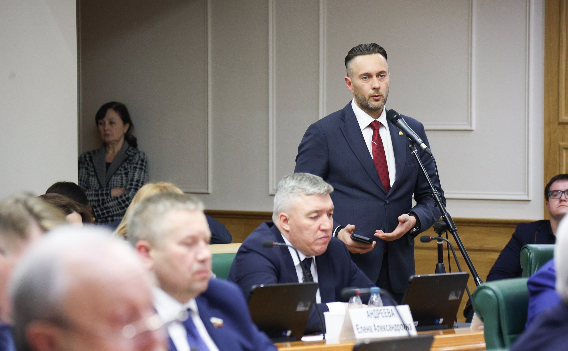 Заседание Совета по вопросам жилищного строительства и содействию развитию жилищно-коммунального комплекса при Совете Федерации