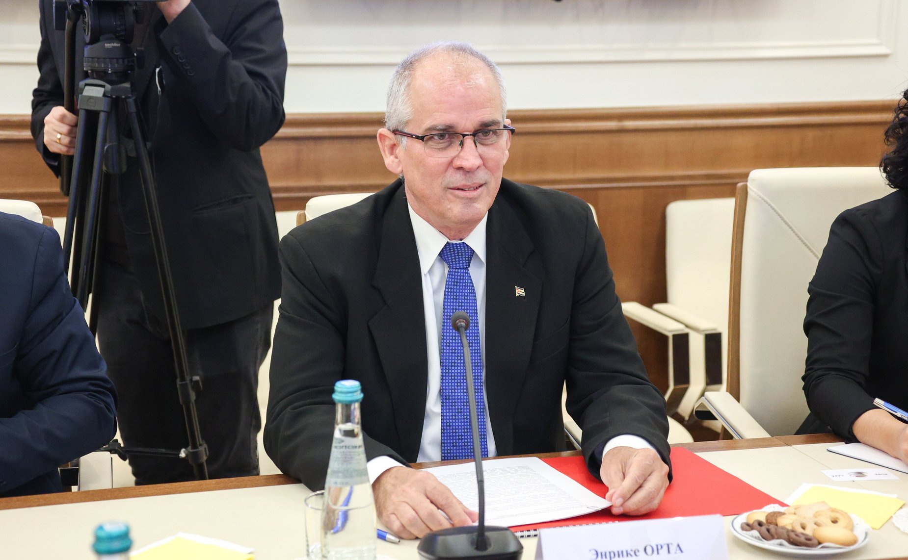 Встреча председателя Комитета СФ по федеративному устройству, региональной политике, местному самоуправлению и делам Севера Андрея Шевченко с Чрезвычайным и Полномочным Послом Республики Куба в Российской Федерации Энрике Орта Гонсалесом