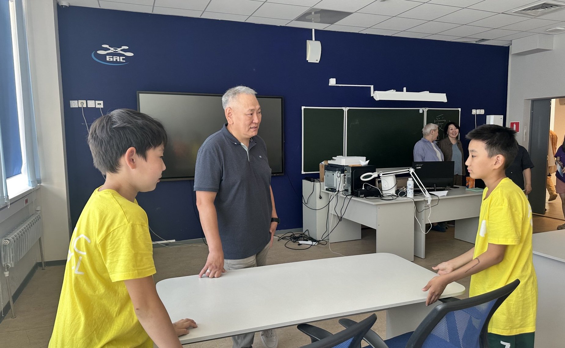 Сахамин Афанасьев проинспектировал детские летние лагеря в Якутии