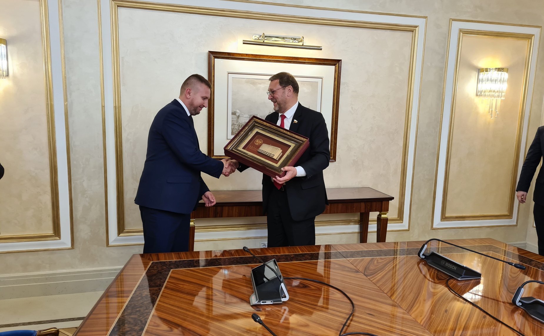Встреча заместителя Председателя СФ Константина Косачева с Председателем Народного Совета Луганской Народной Республики