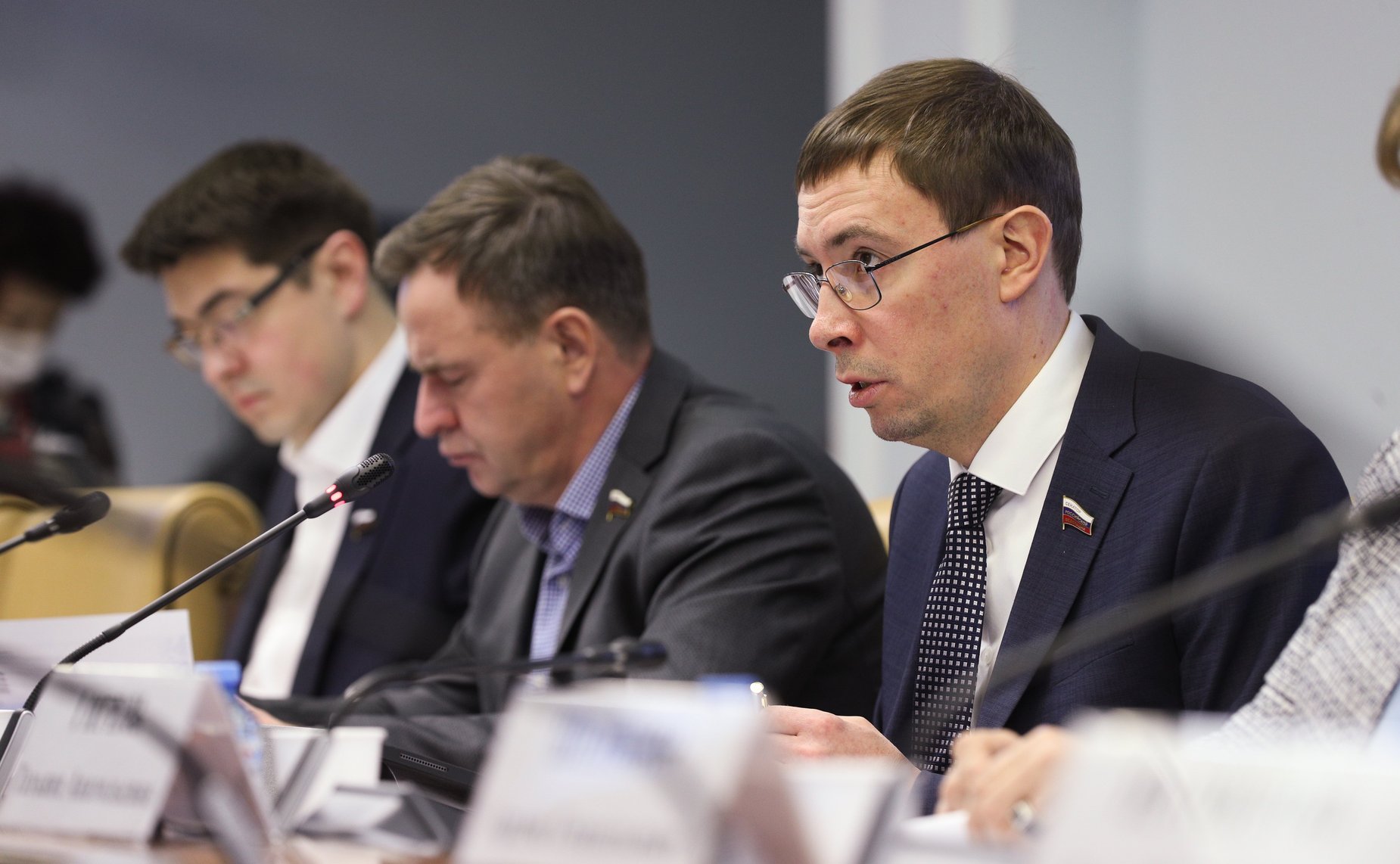 «Круглый стол» Комитета СФ по экономической политике совместно с Комитетом СФ по аграрно-продовольственной политике и природопользованию