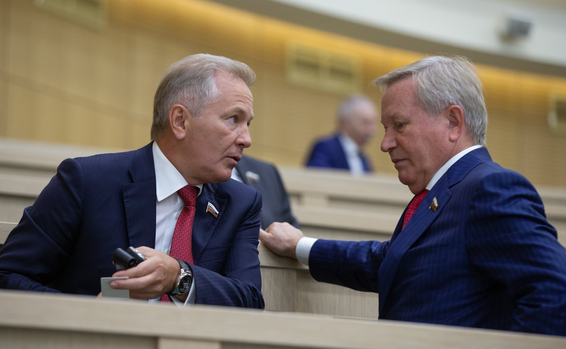 В. Пономарев и М. Афанасов