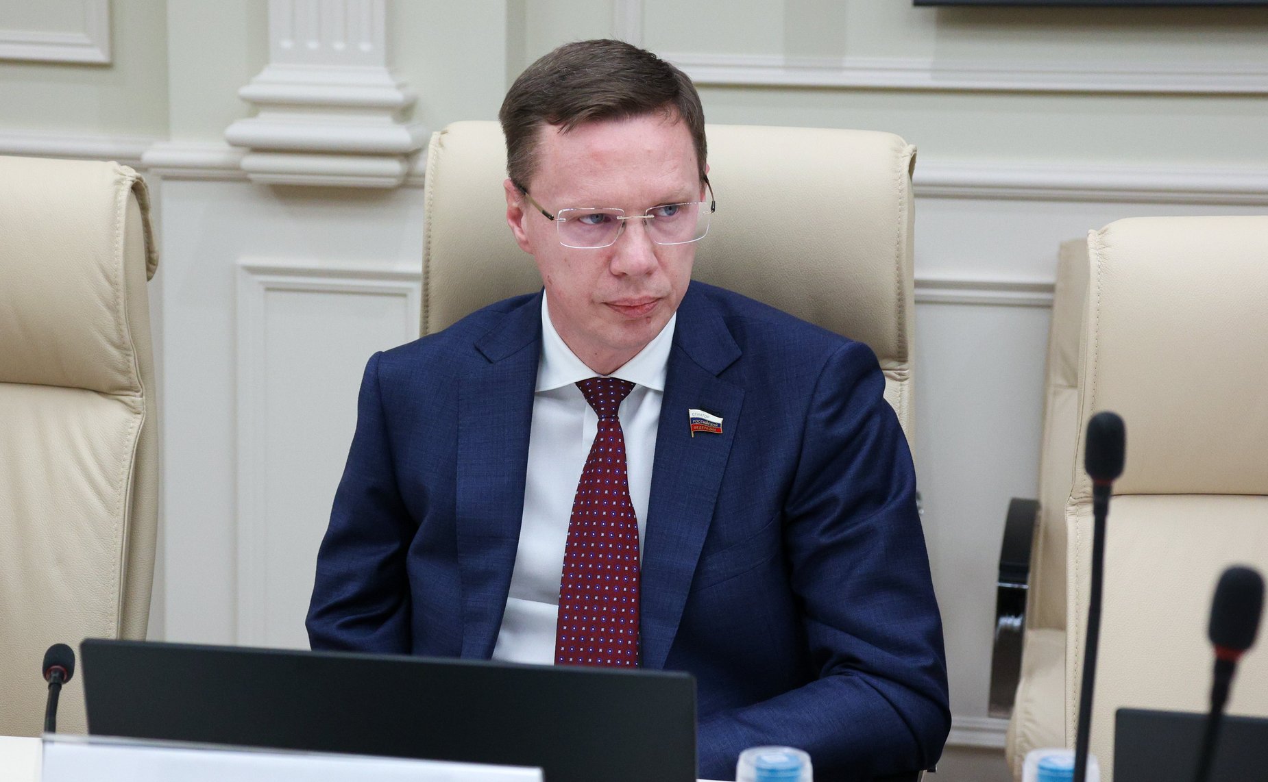 Виталий Назаренко