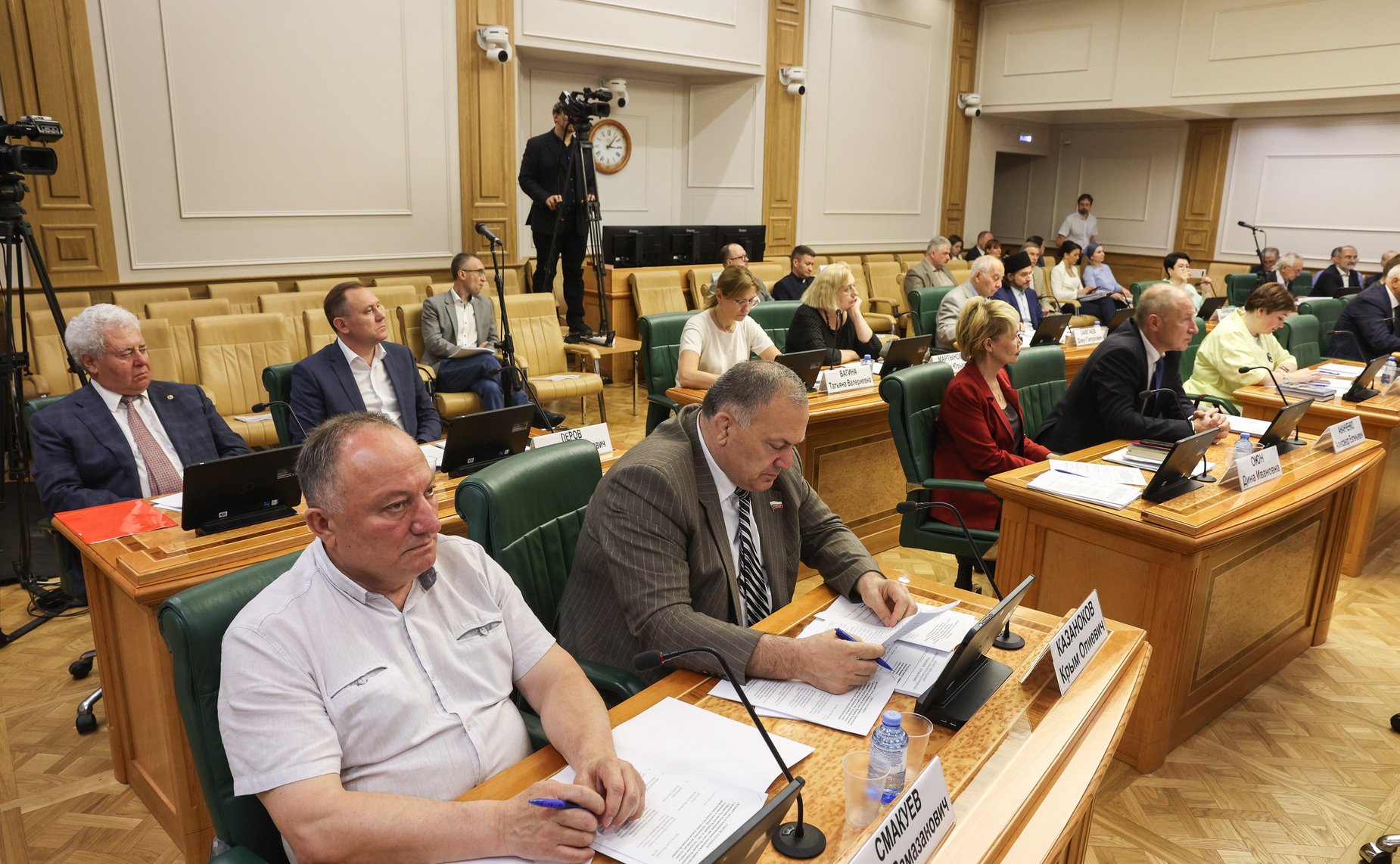 Заседание Совета по межнациональным отношениям и взаимодействию с религиозными объединениями на тему «Актуальные вопросы сохранения и укрепления традиционных российских духовно-нравственных ценностей в новой геополитической обстановке»