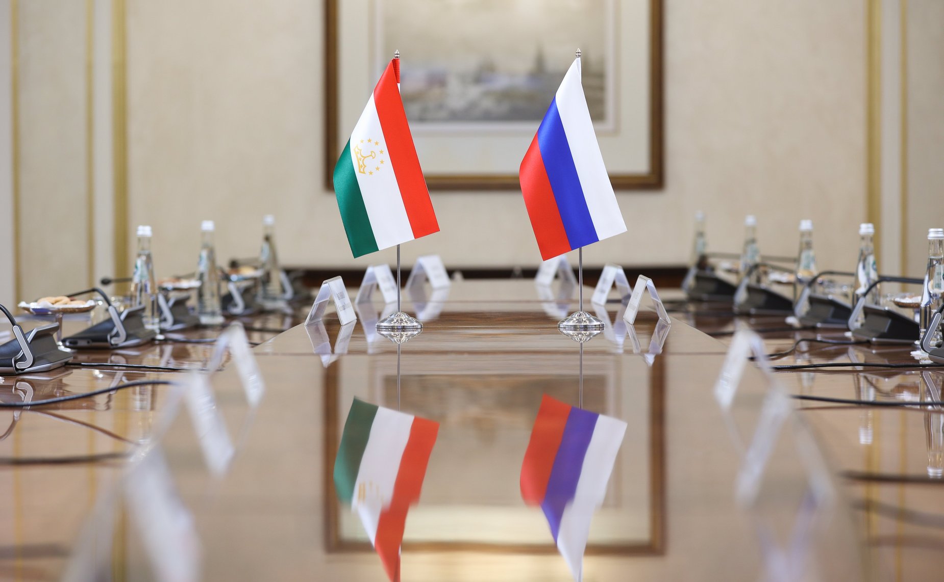 Валентина Матвиенко обсудила с Председателем Маджлиси милли Маджлиси Оли Республики Таджикистан Рустами Эмомали