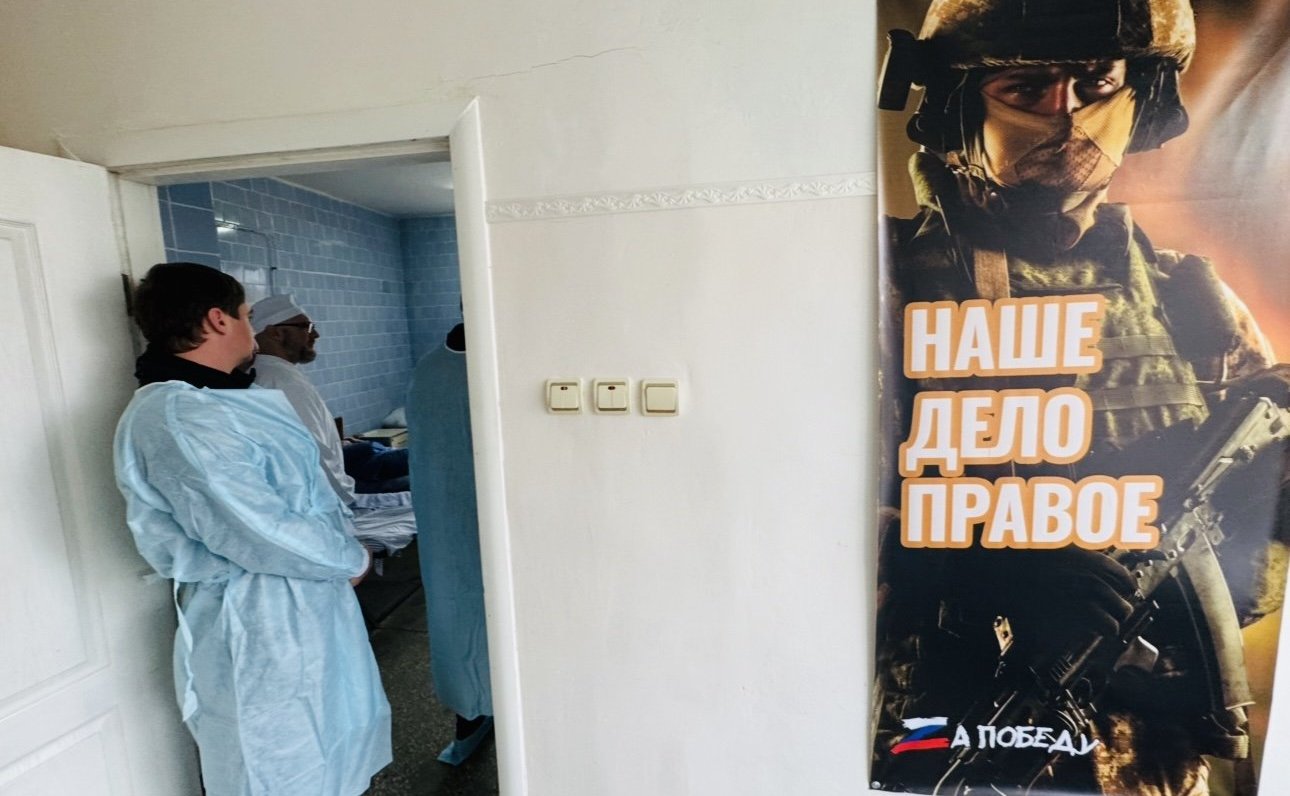 Игорь Кастюкевич посетил военный госпиталь, расположенный в одном из населенных пунктов региона