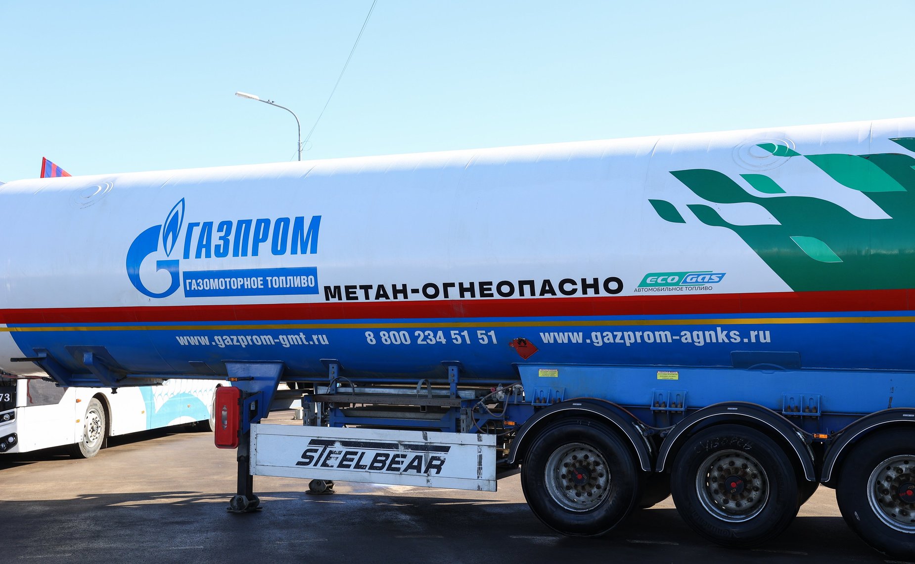 Первый заместитель Председателя Совета Федерации Андрей Турчак в ходе рабочей поездки в Волгоградскую область вместе с коллегами из «Газпрома» принял участие в подключении к газу сразу несколько объектов по президентской программе социальной догазификации