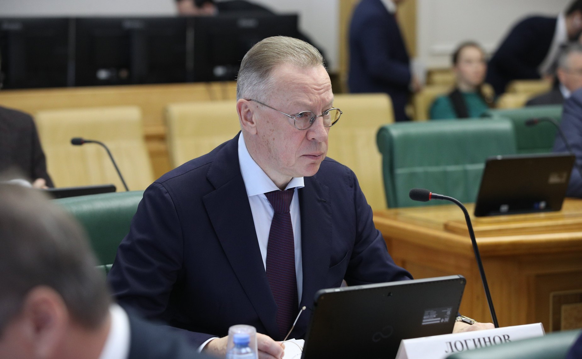 Заседание Комитета СФ по конституционному законодательству и государственному строительству