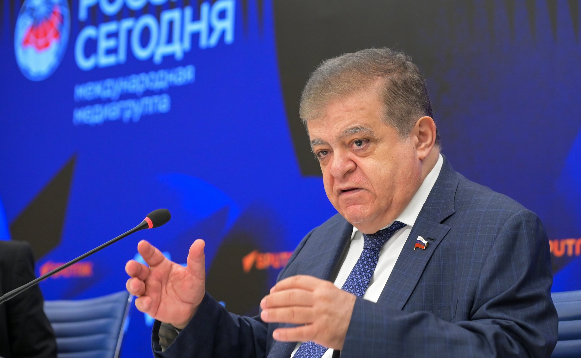 Владимир Джабаров