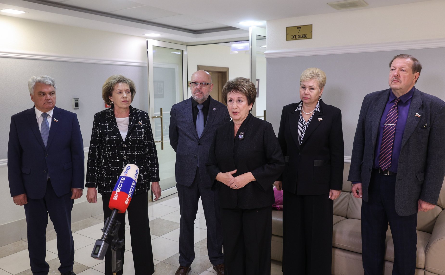 Открытие в Совете Федерации фотовыставки «Кадеты – гордость России»