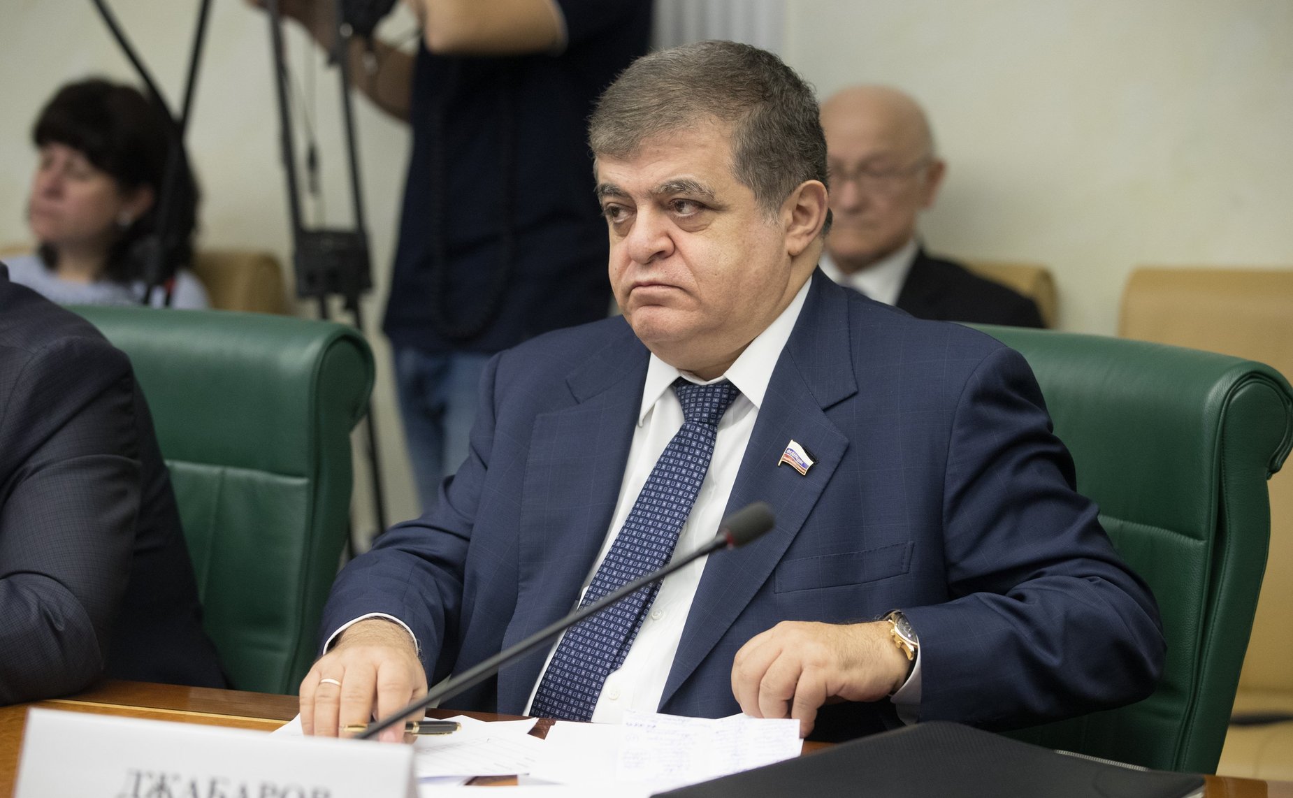 В. Джабаров