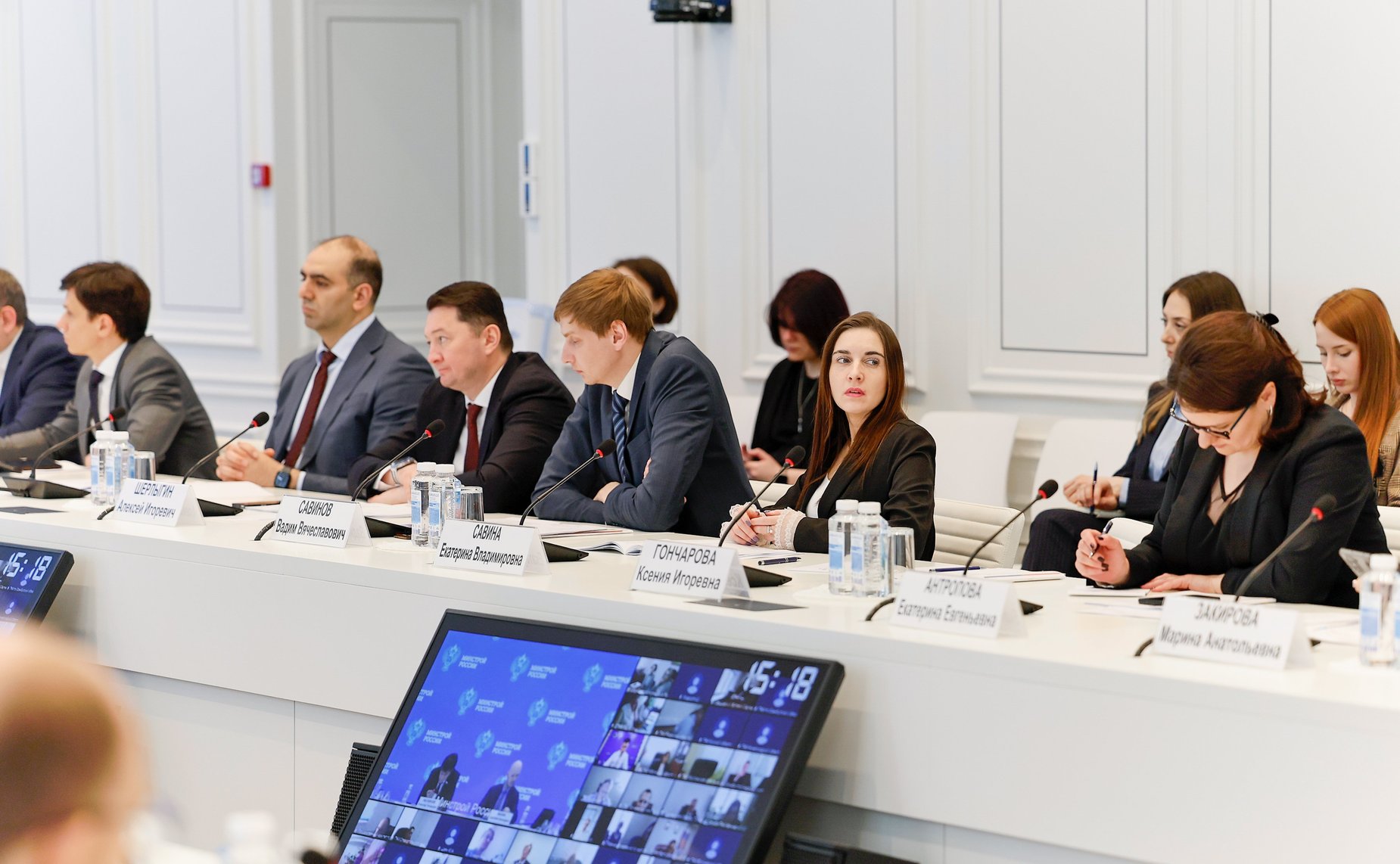 Круглый стол на тему «Совершенствование системы лицензирования деятельности по управлению многоквартирными домами»