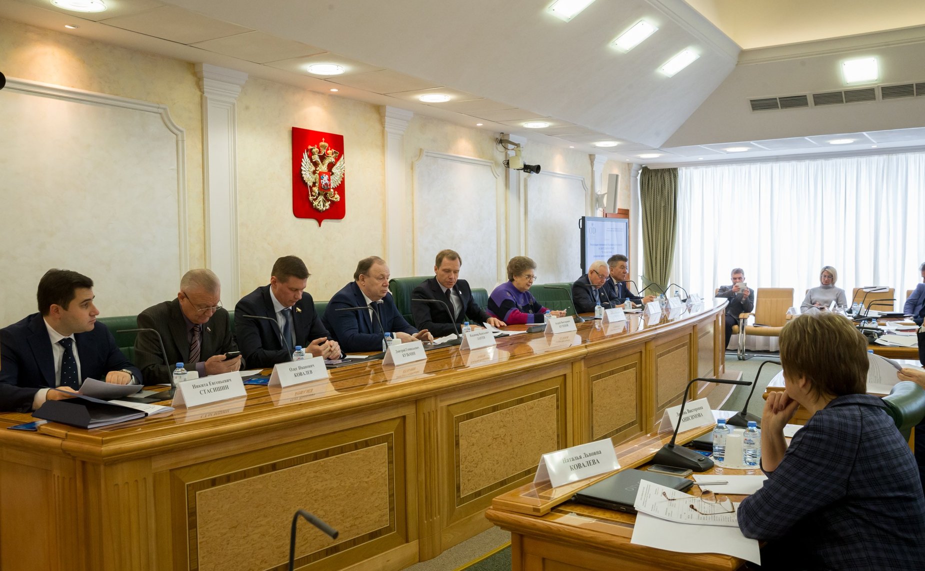 Совещание Комитета СФ по Регламенту и организации парламентской деятельности, посвященное вопросам реализации закона о развитии жилищного строительства