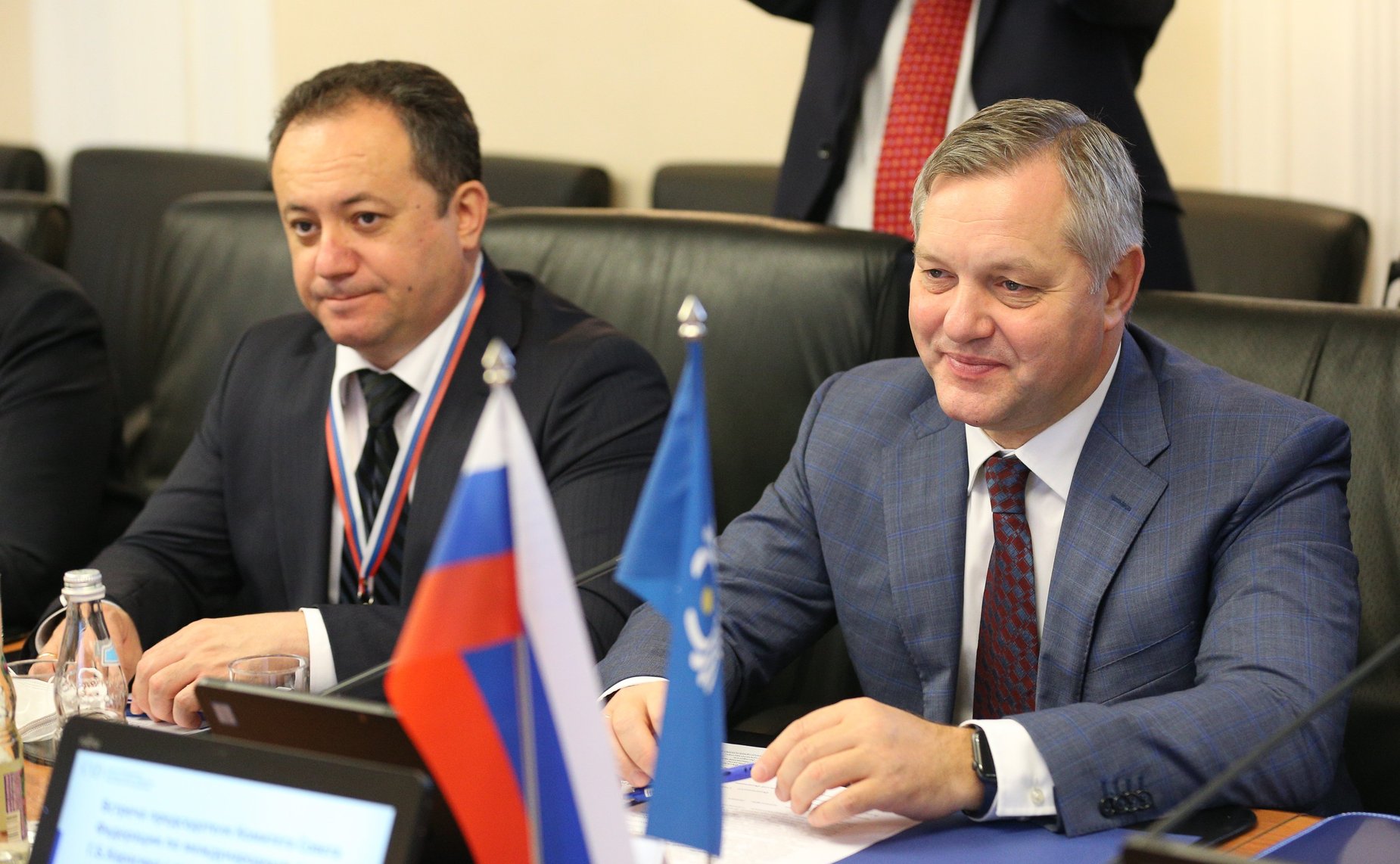 Встреча сенаторов РФ с группой международных наблюдателей от МПА СНГ на выборах депутатов ГД