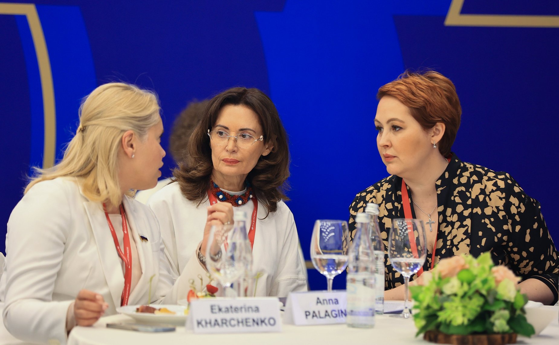 Дискуссионная сессия «Роль женщин в формировании будущего России» в рамках Петербургского международного экономического форума