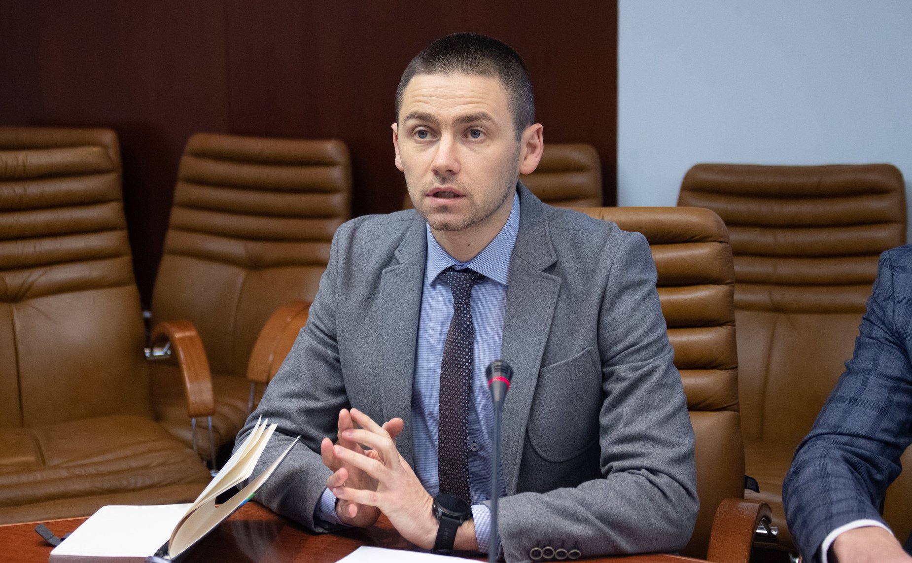 Совещание Комитета СФ по аграрно-продовольственной политике и природопользованию по установлению принадлежащего земельного участка к определенной категории земель