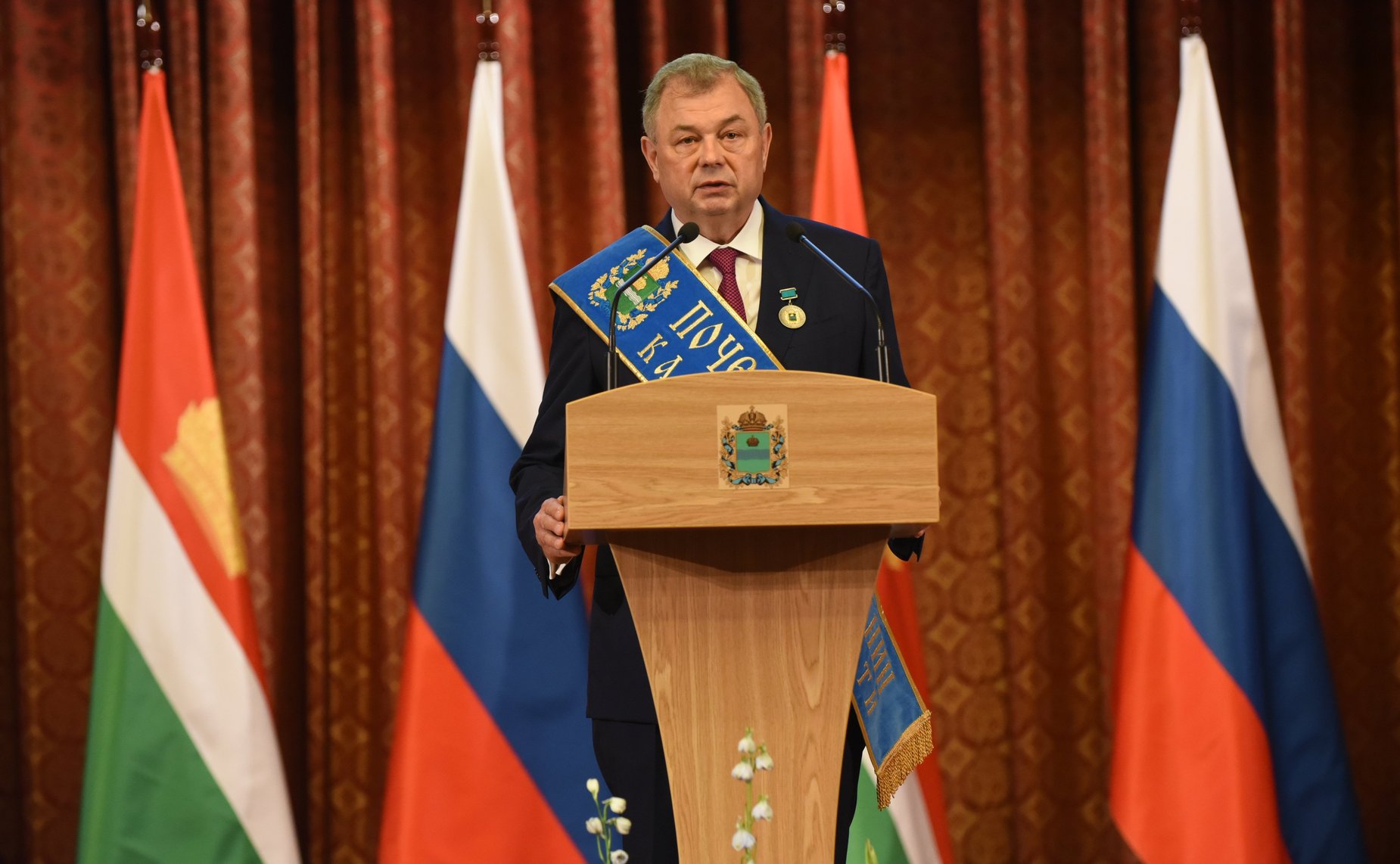 Анатолий Артамонов