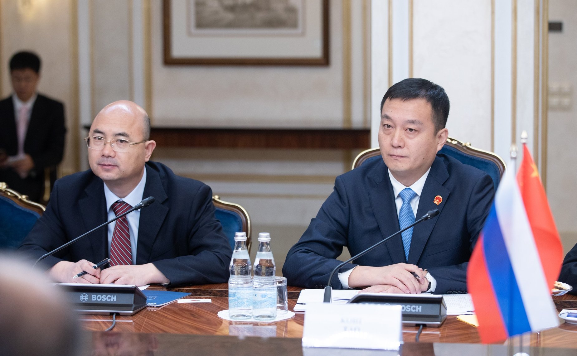 Встреча И. Умаханова с депутатом Всекитайского собрания народных представителей Китайской Народной Республики Кон Тао