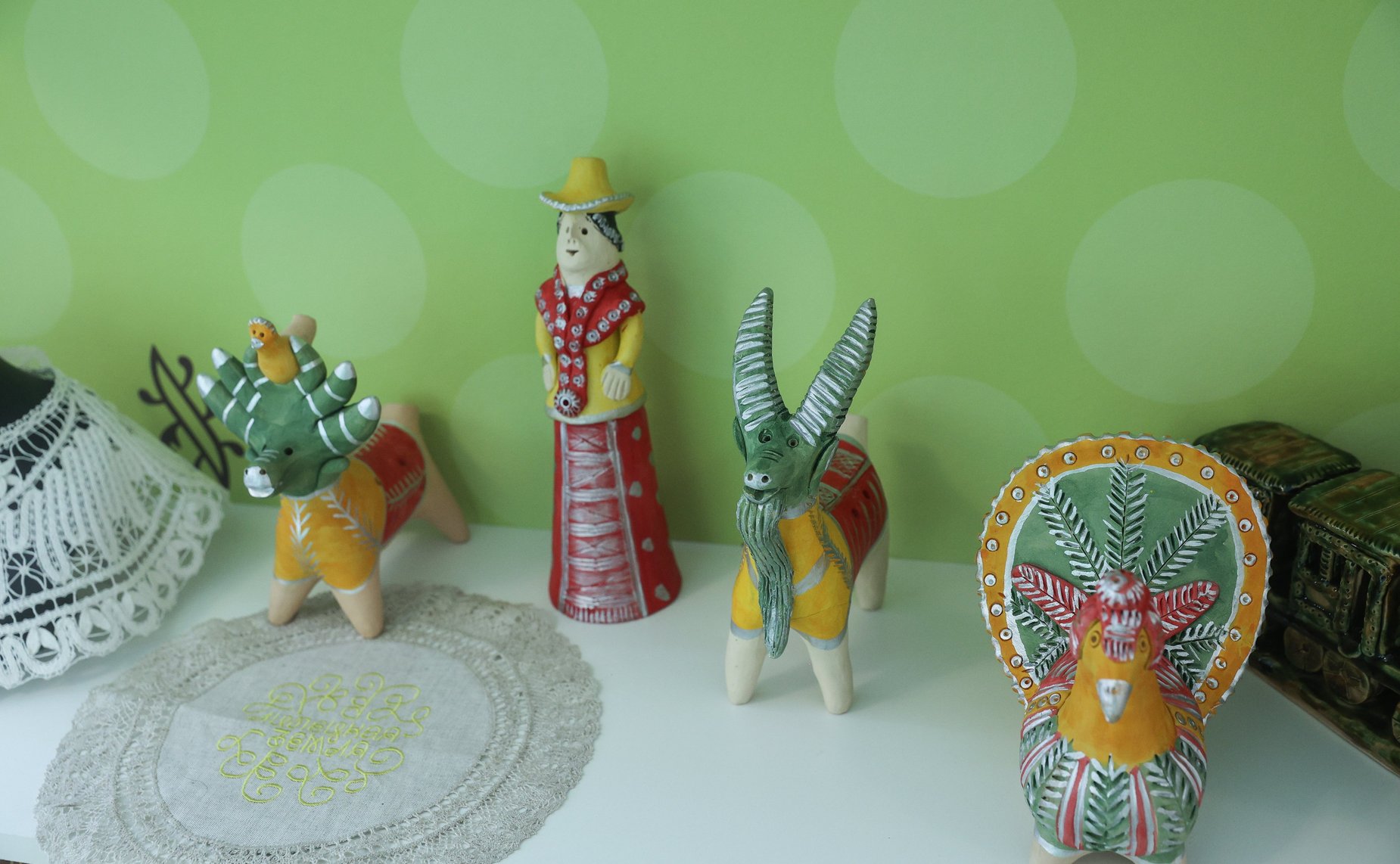 Валентина Матвиенко и Игорь Артамонов осмотрели выставку, посвященную истории и перспективным направлениям развития Липецкой области