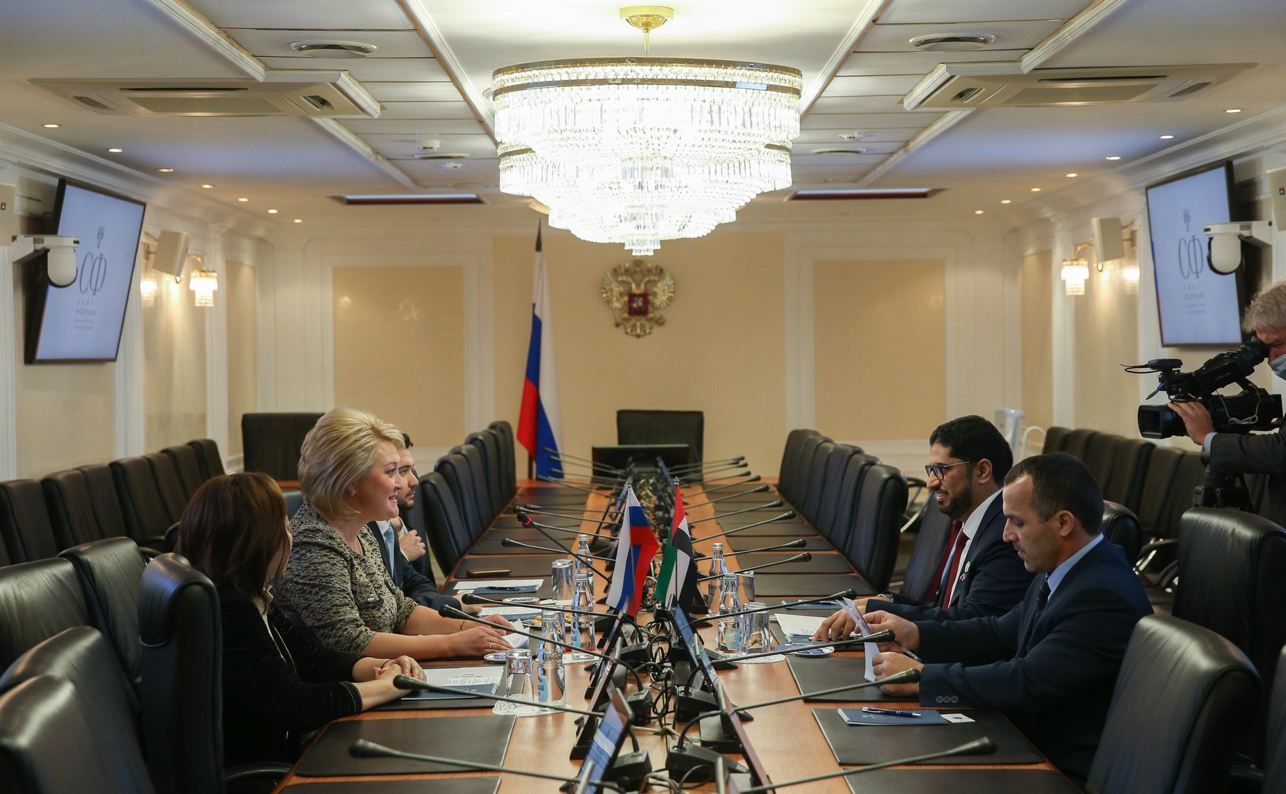 Встреча председателя Комитета СФ по науке, образованию и культуре Лилии Гумеровой с Чрезвычайным и Полномочным Послом Объединенных Арабских Эмиратов в РФ Мохаммедом Аль-Джабером