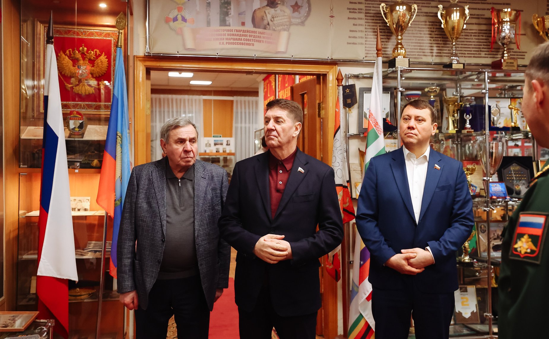 Сенаторы Российской Федерации посетили Дальневосточное гвардейское высшее общевойсковое командное училище ордена Жукова им. Маршала Советского союза К.К. Рокоссовского и музей училища