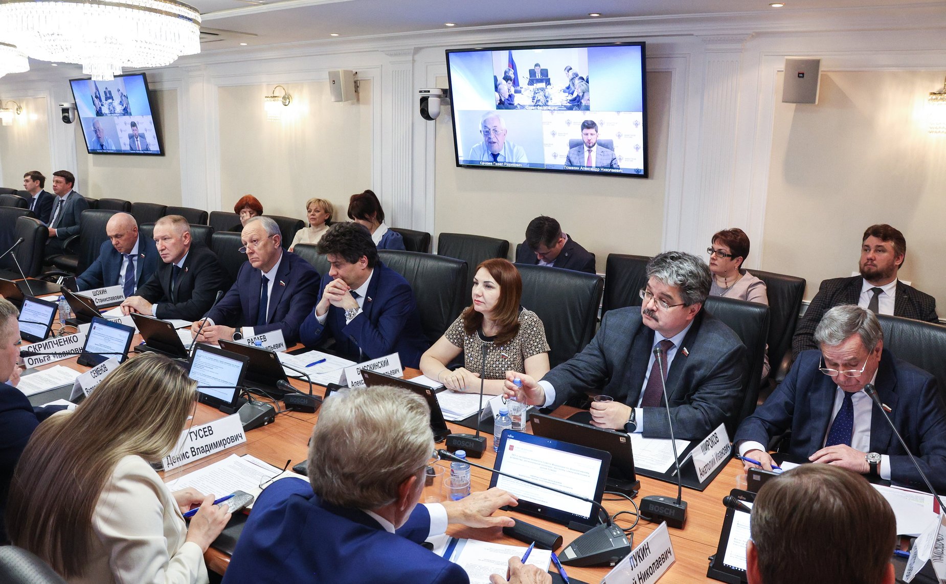 Заседание Комитета СФ по федеративному устройству, региональной политике, МСУ и делам Севера