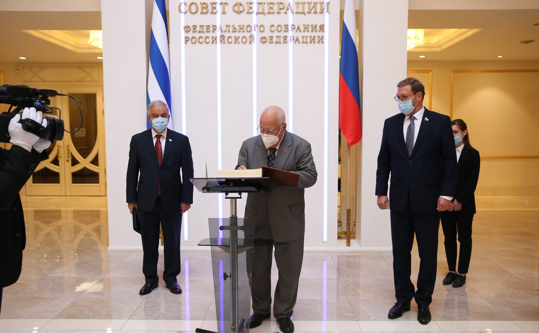 Заместитель Председателя Совета министров Республики Куба Рикардо Кабрисас Руис