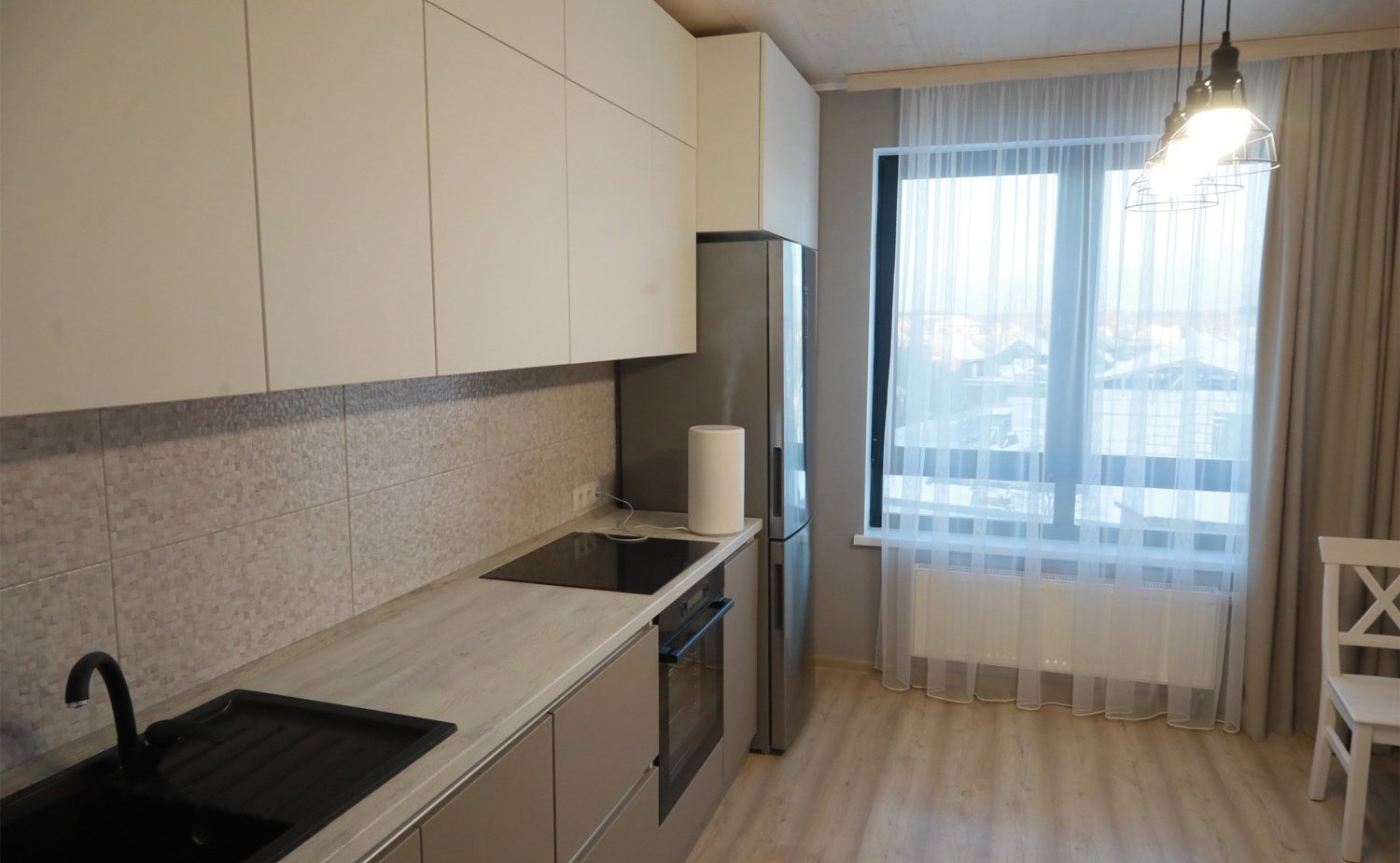 Сенатор осмотрела два новых четырехэтажных многоквартирных дома в городе Сокол Вологодской области