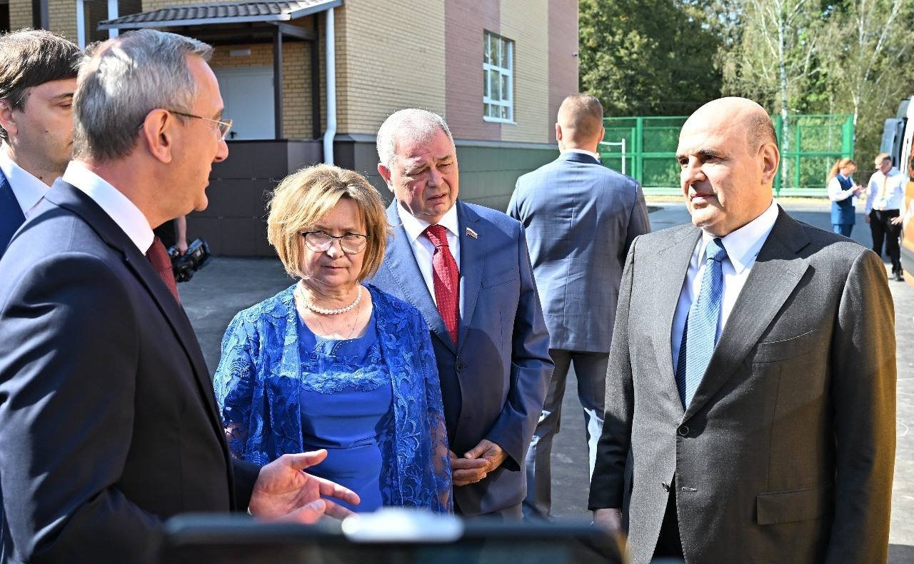 В селе Лопатино Тарусского района состоялось открытие новой средней общеобразовательной школы