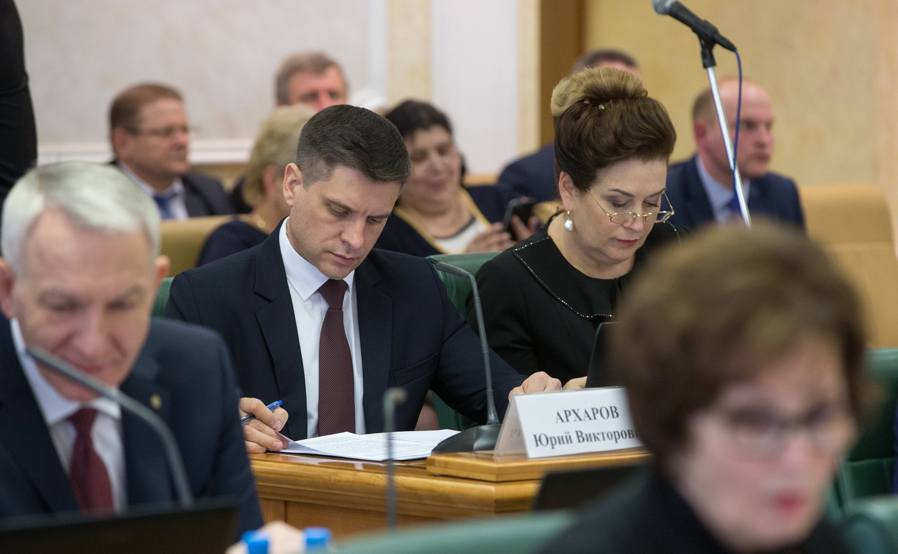 Первое заседание Совета по региональному здравоохранению при СФ на тему «Проблемы и перспективы развития инфраструктуры детского здравоохранения»