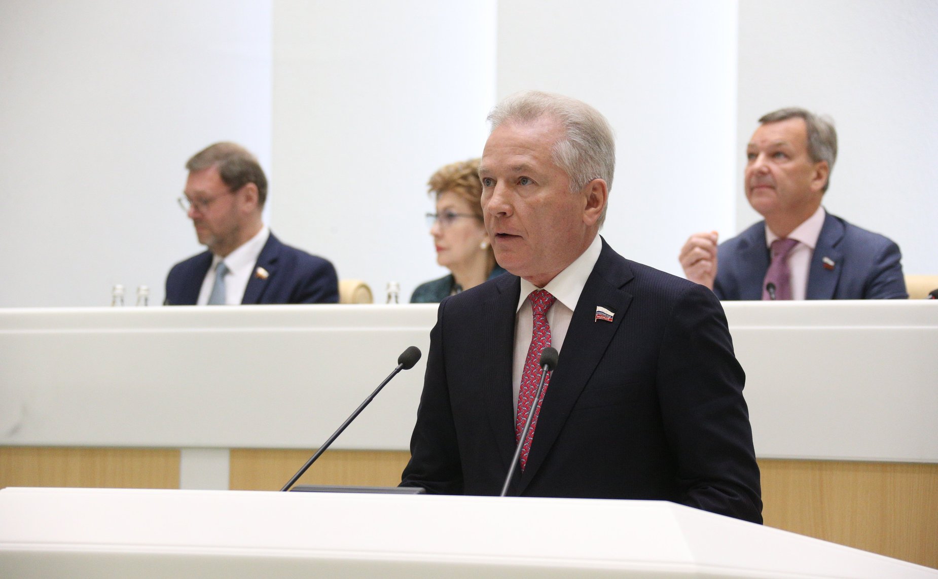 Валерий Пономарев