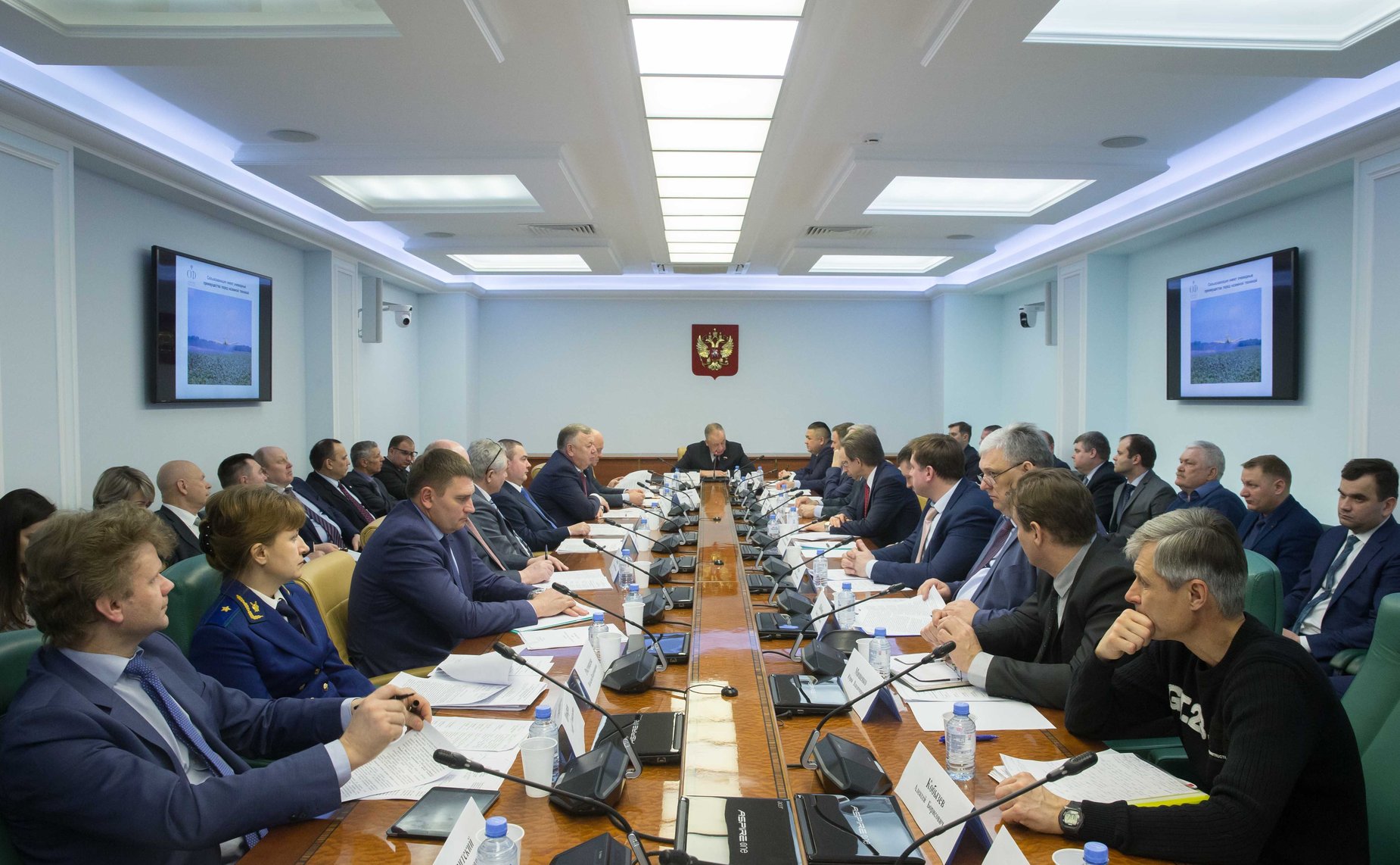 «Круглый стол» Комитета СФ по аграрно-продовольственной политике и природопользованию, посвященный развитию сельскохозяйственной авиации