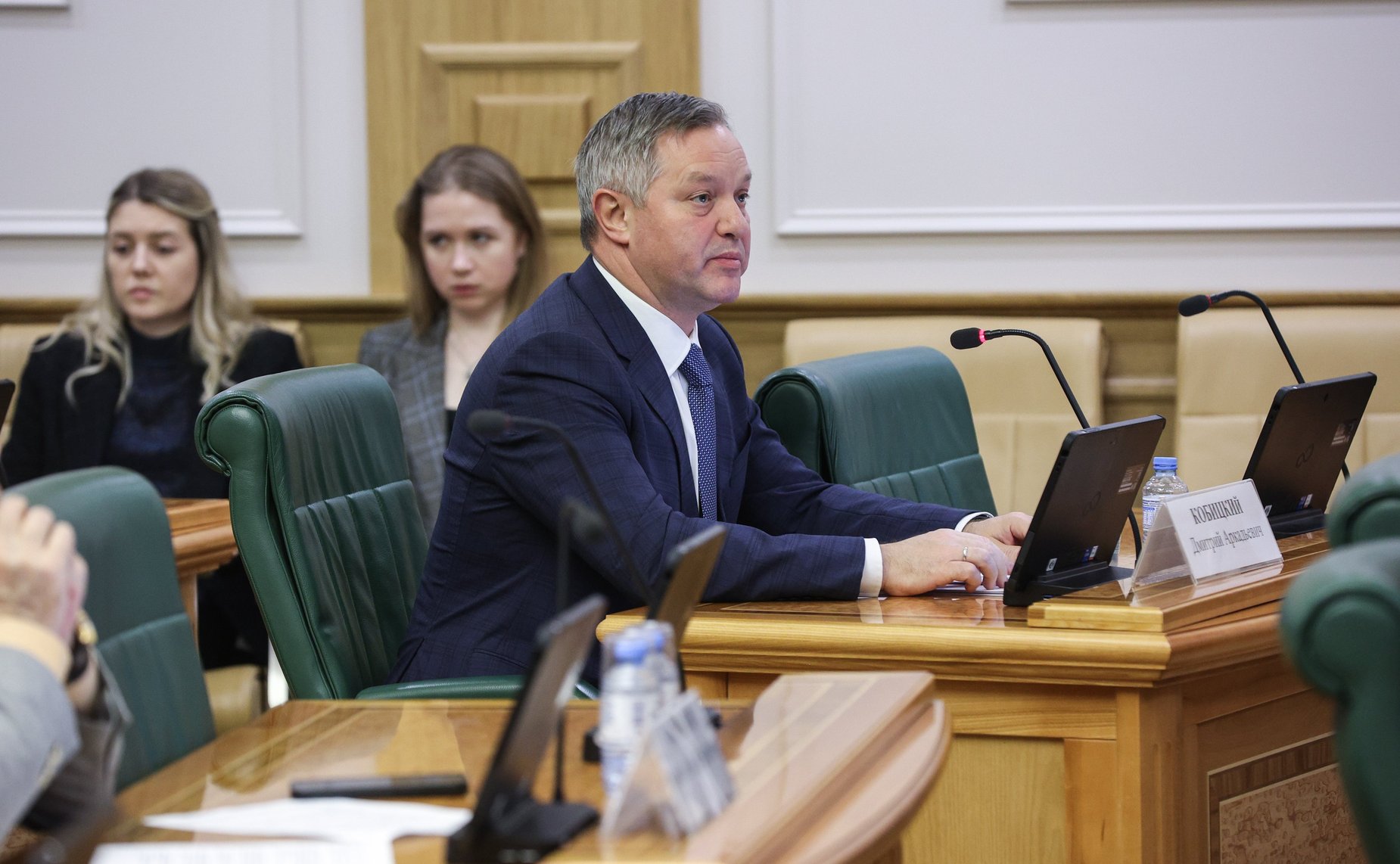 Заседание Комитета СФ по конституционному законодательству и государственному строительству