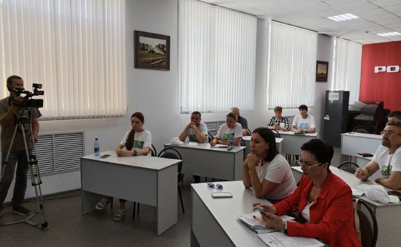 Сергей Михайлов принял участие в круглом столе проекта «Школа фермера» по программе «Перспективы и направления развития животноводства и растениеводства в Забайкальском крае»