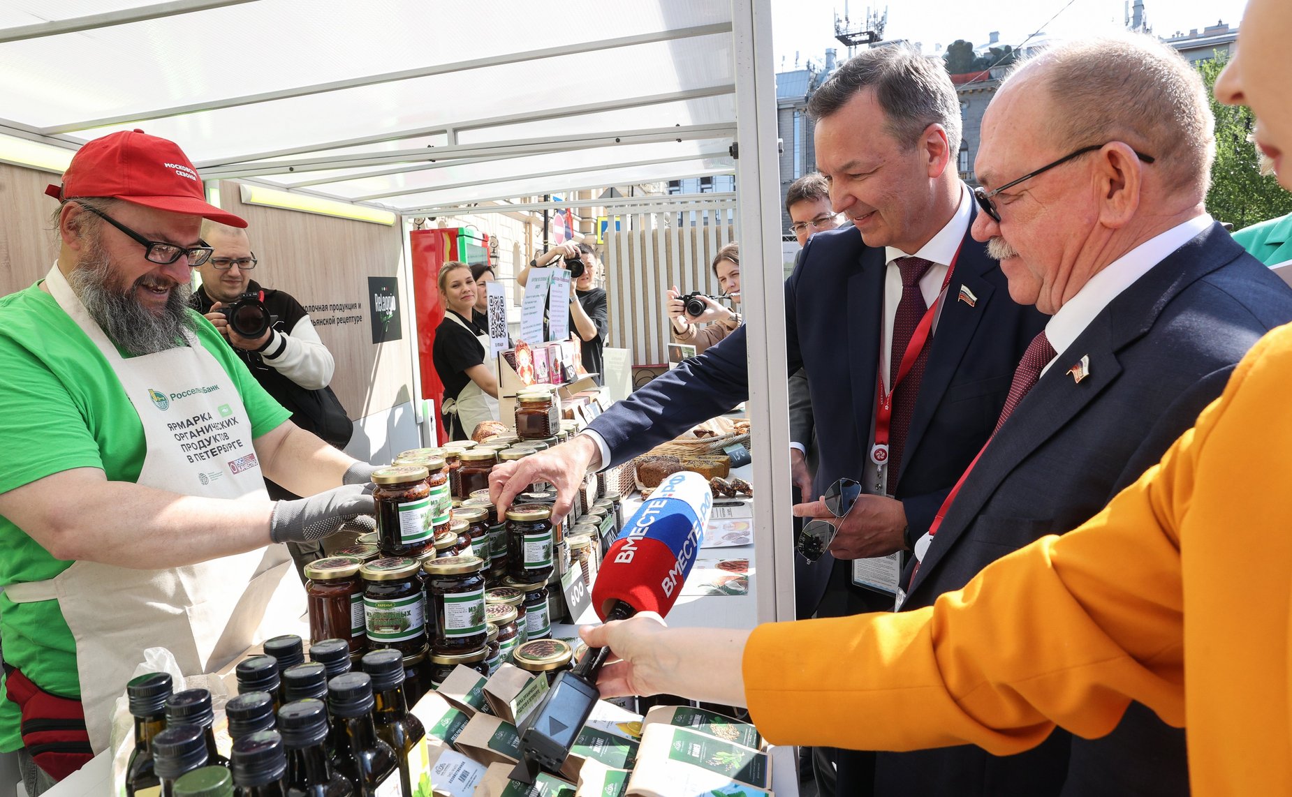 Открытие ярмарки Российской экологической продукции в рамках X Невского международного экологического конгресса