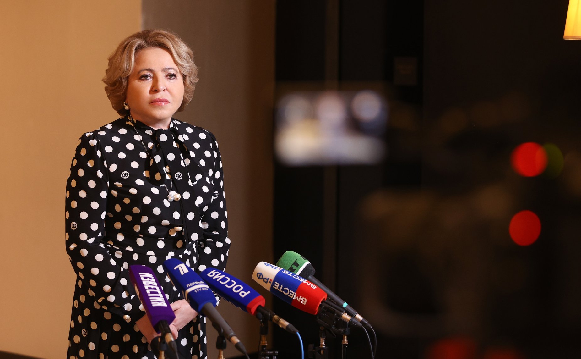 Пресс-подход Председателя СФ Валентины Матвиенко