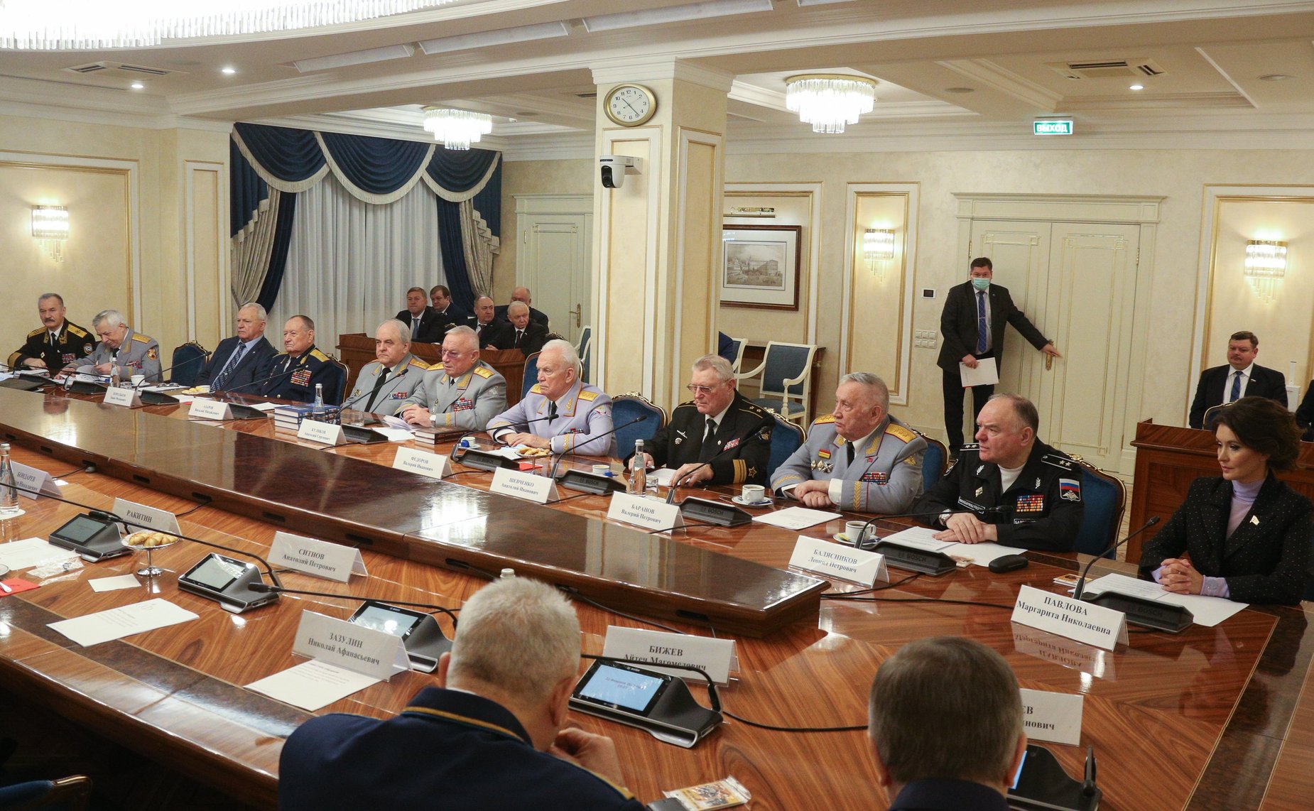 Совещание Комитета СФ по обороне и безопасности совместно с Клубом военачальников РФ, посвященное Дню Защитника Отечества